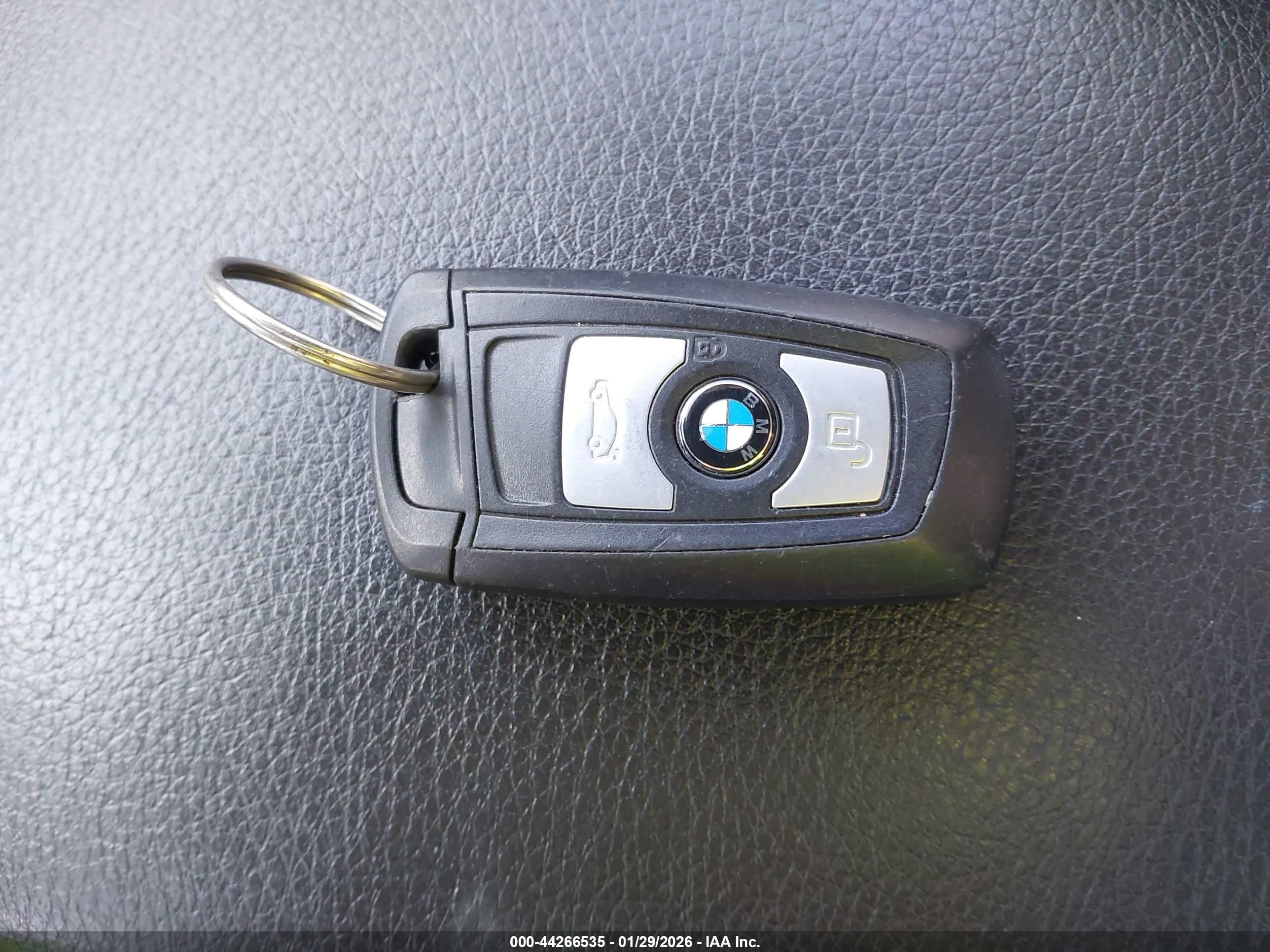 BMW 328I image 11