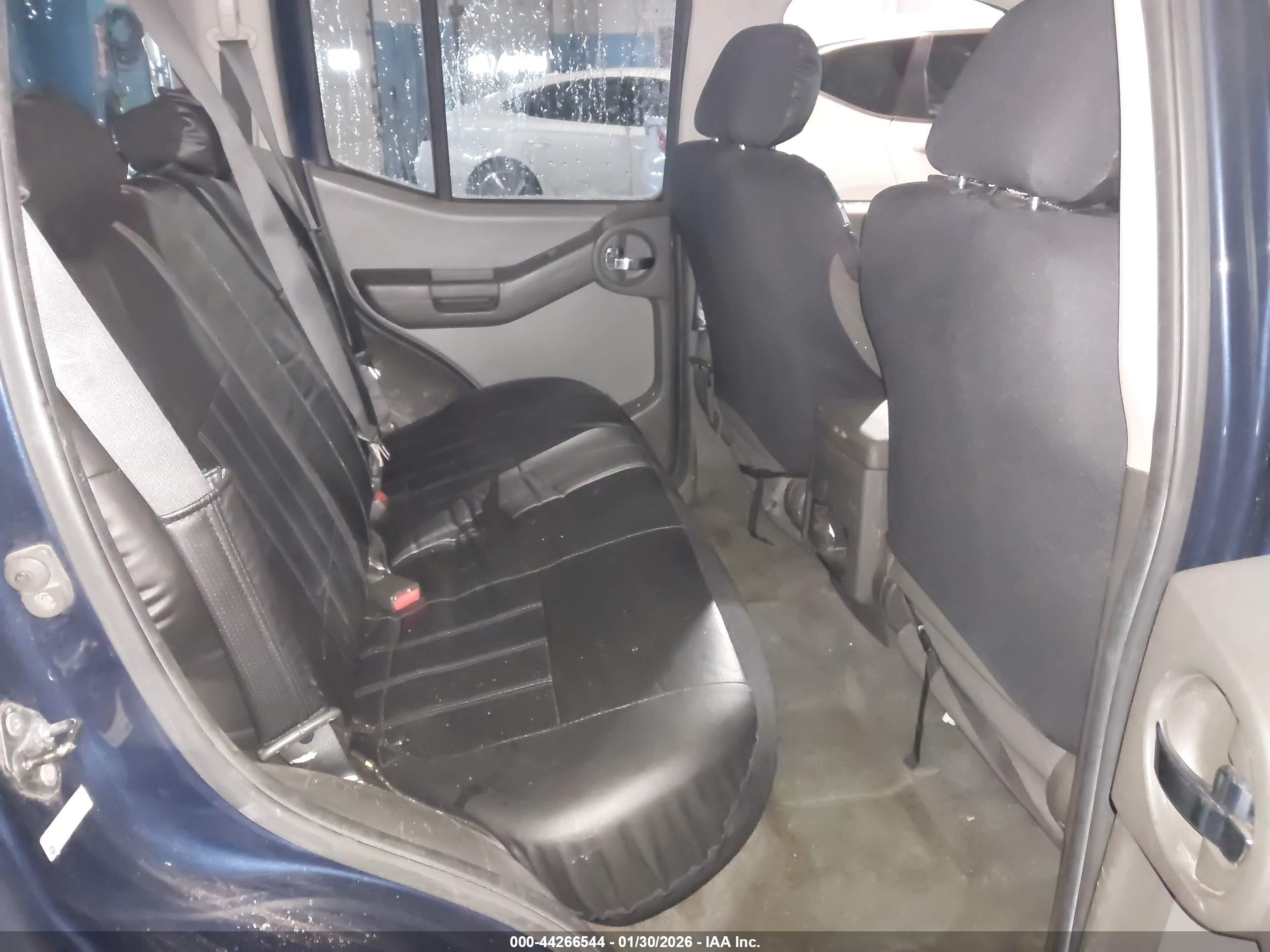 NISSAN XTERRA image 8