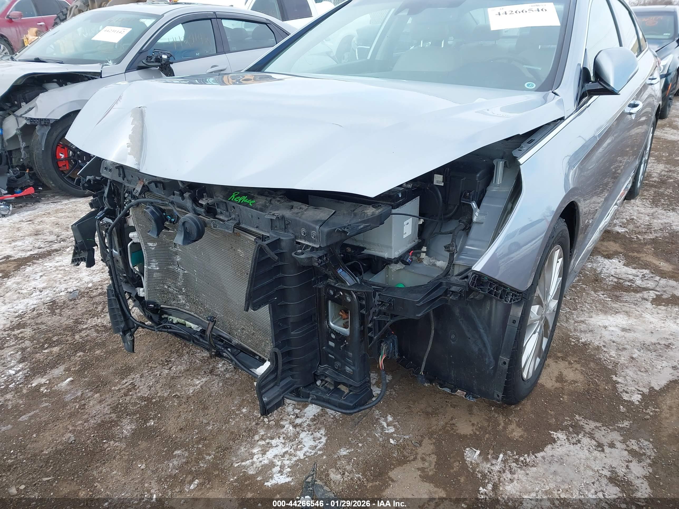 HYUNDAI SONATA image 6