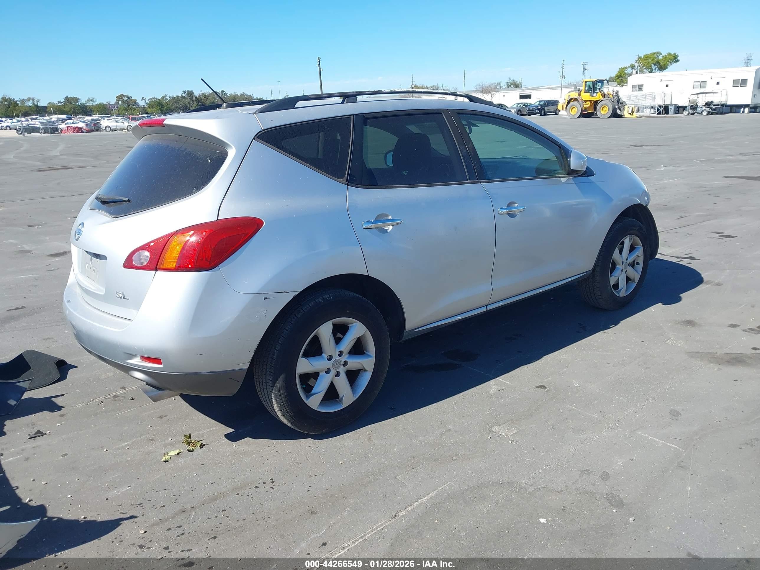 NISSAN MURANO image 4