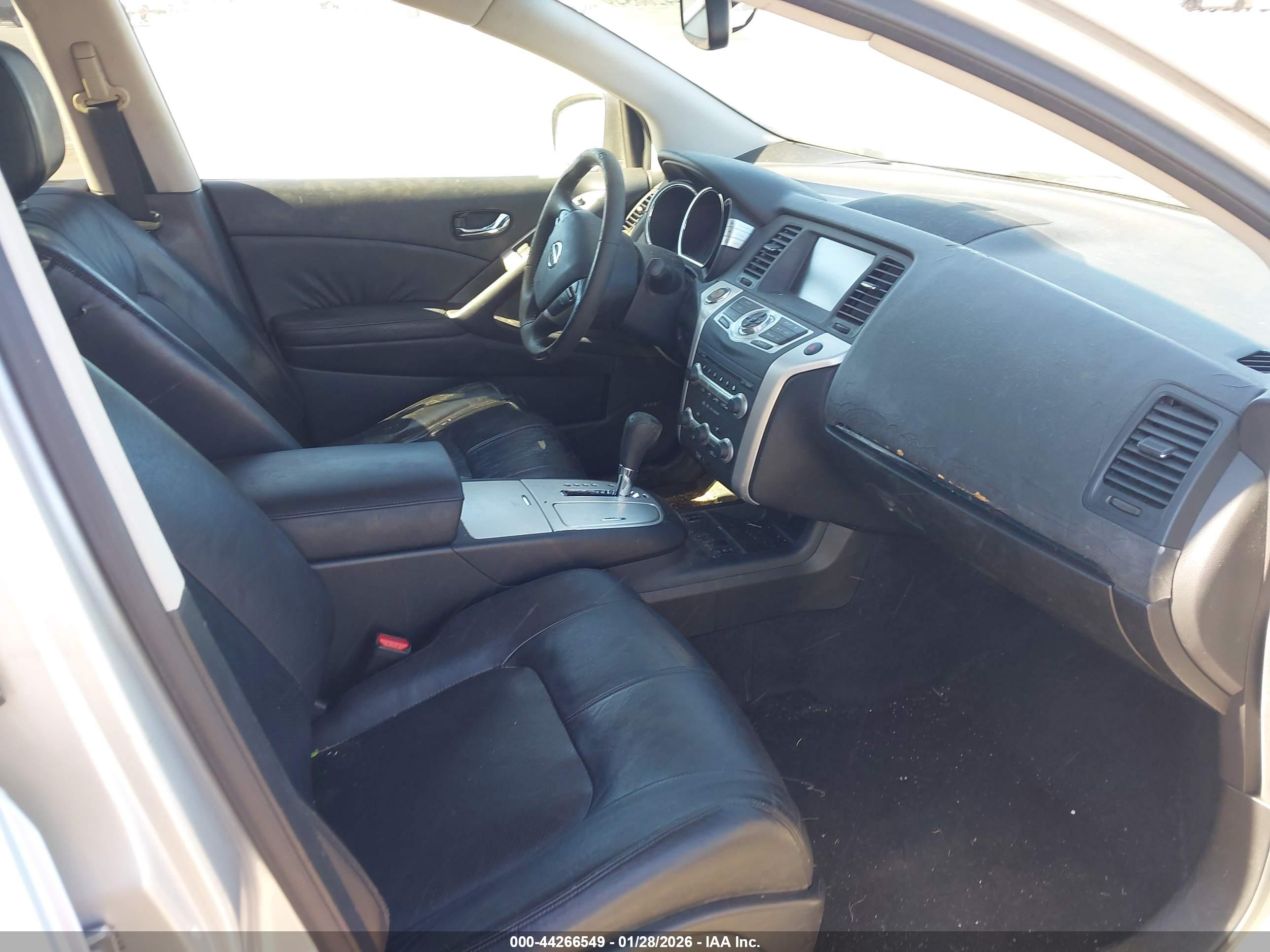 NISSAN MURANO image 5