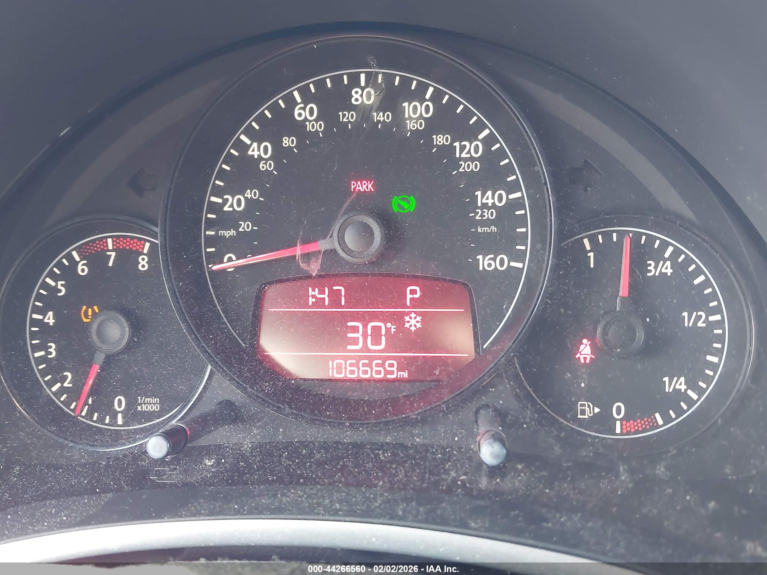 VOLKSWAGEN BEETLE image 7