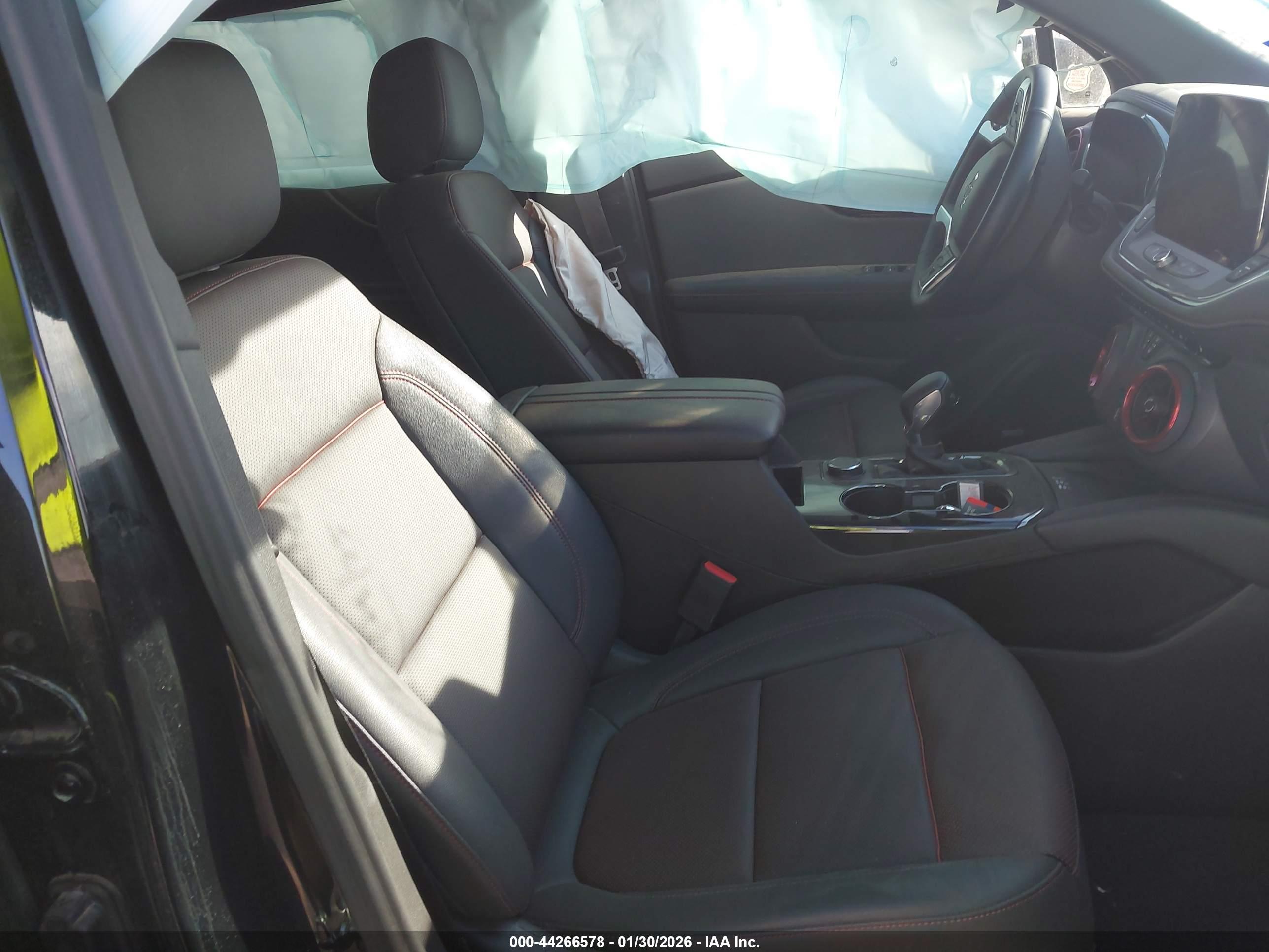 CHEVROLET BLAZER image 5