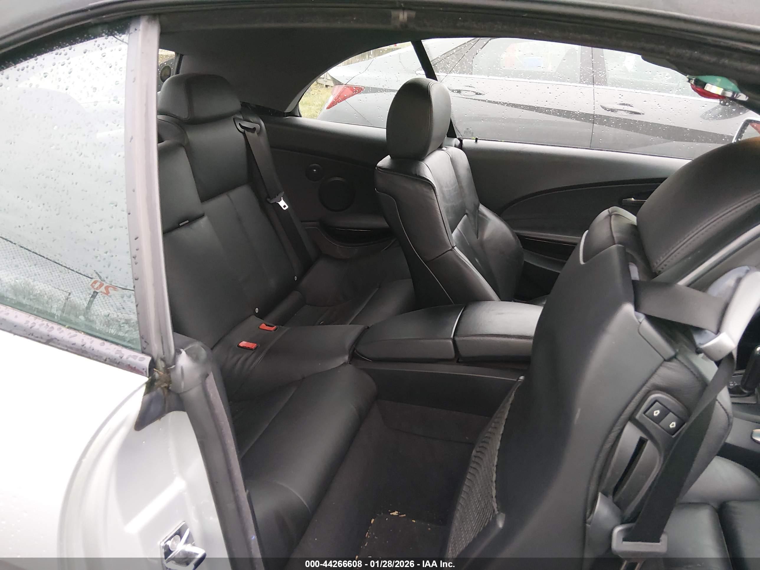 BMW 650I image 8
