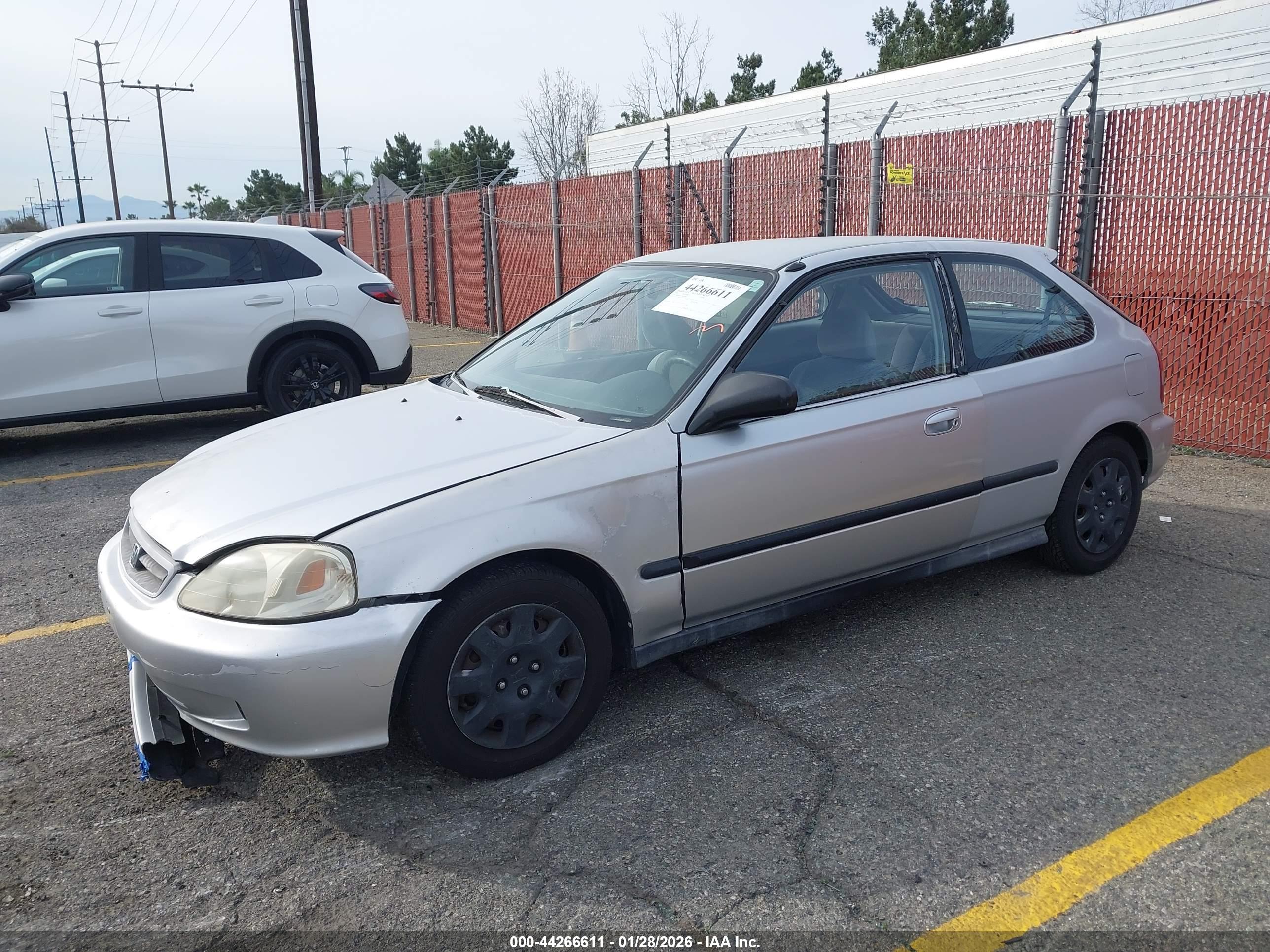 HONDA CIVIC image 2