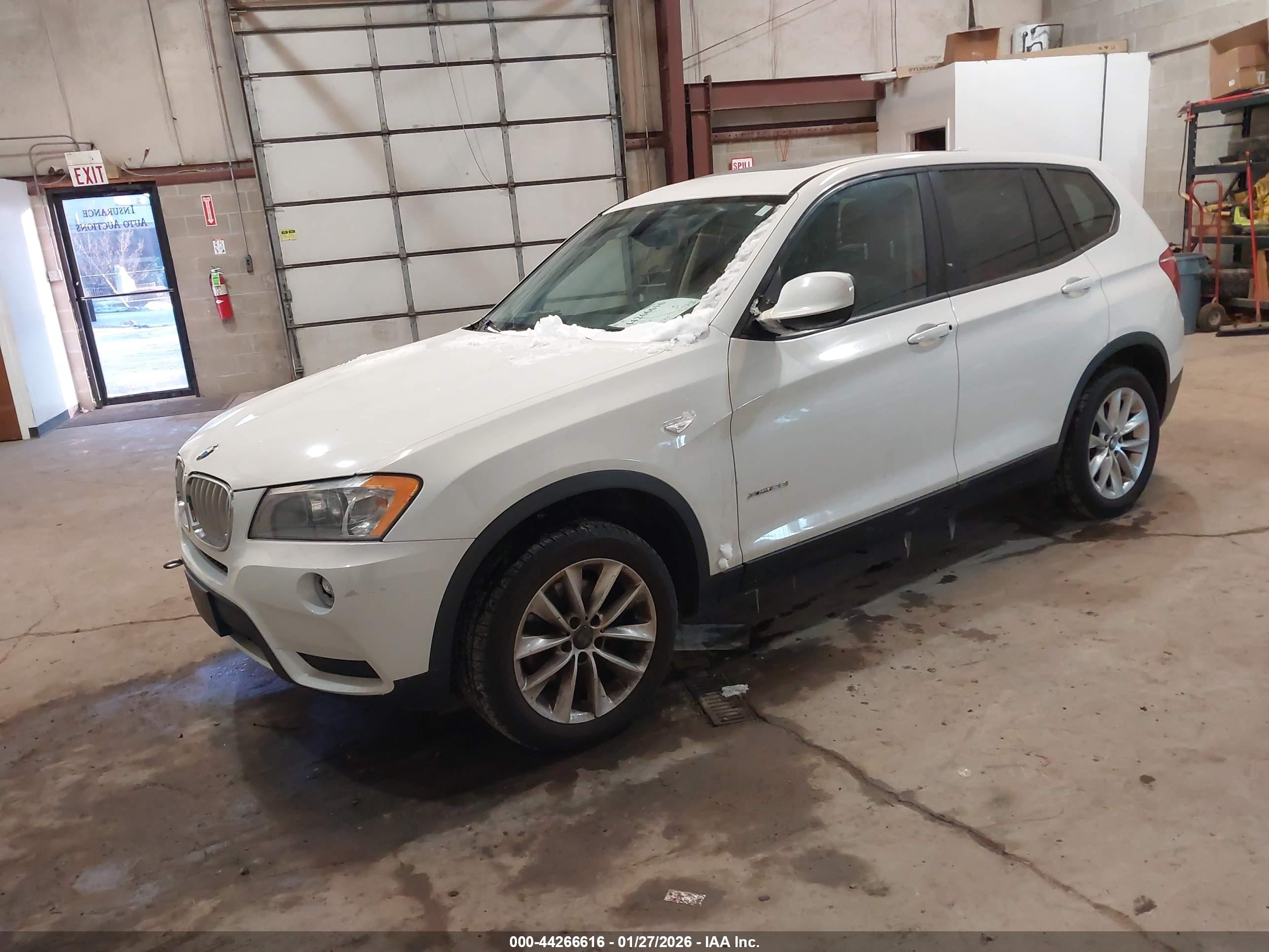 BMW X3 image 2