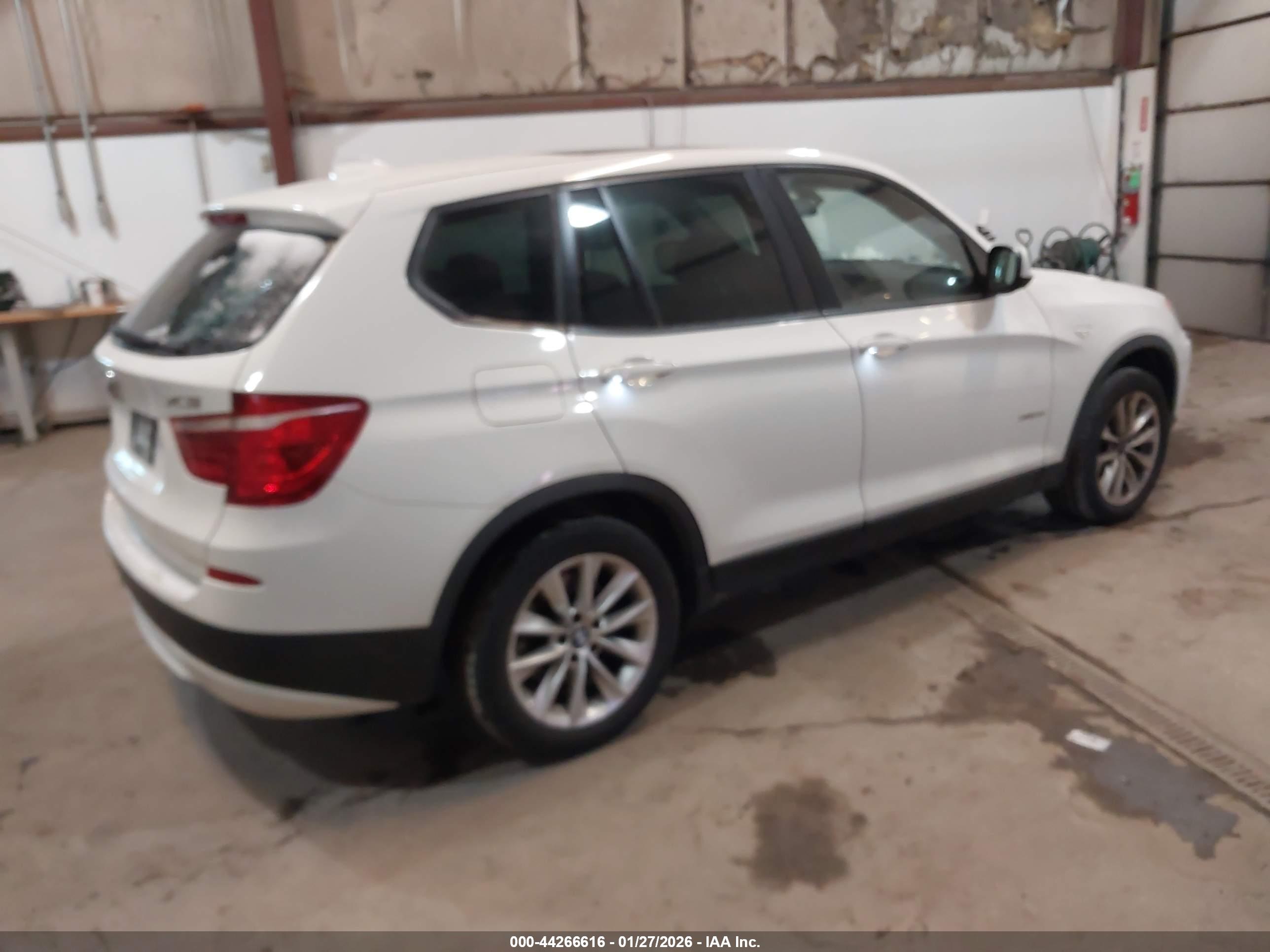 BMW X3 image 4