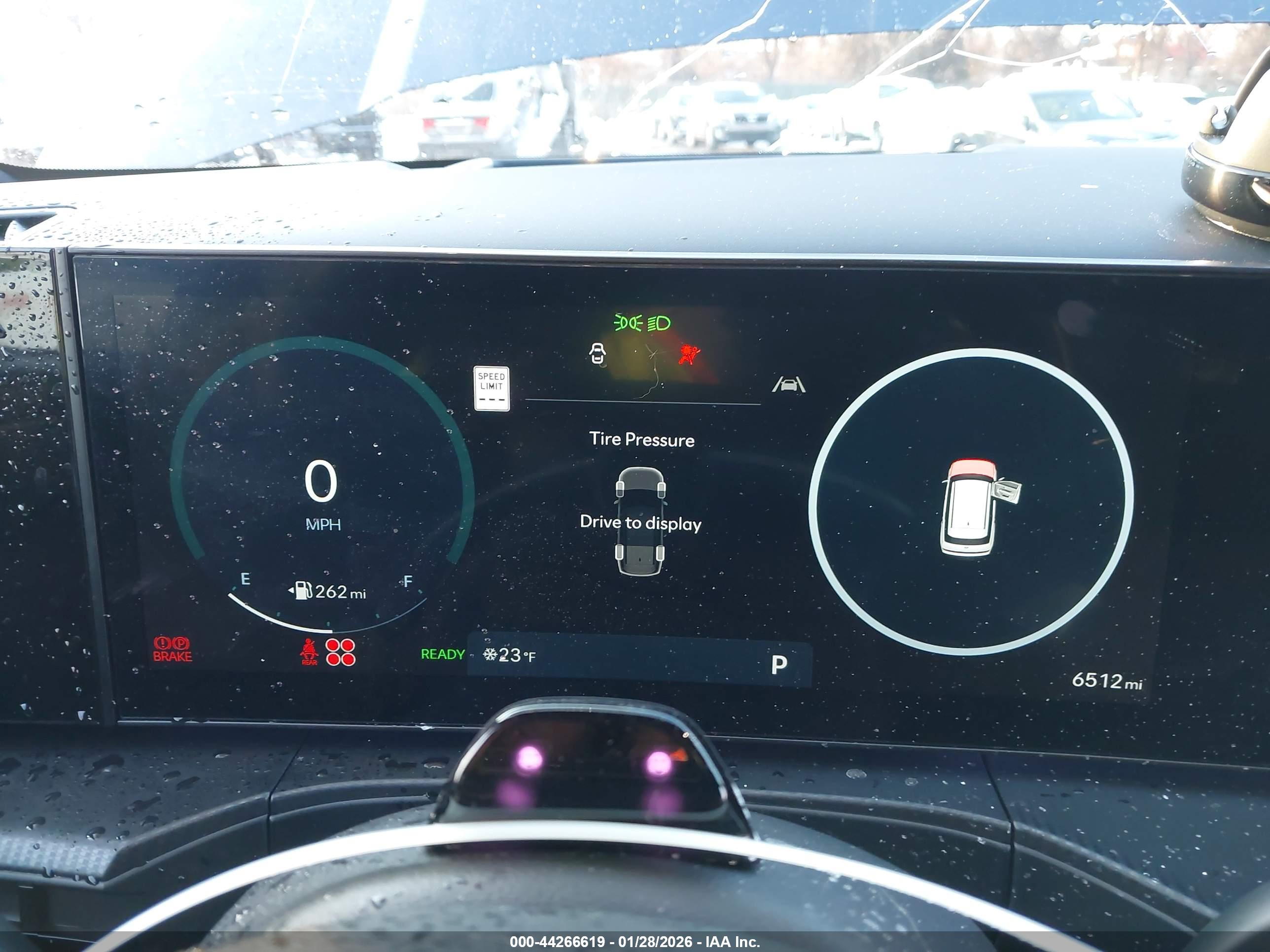 HYUNDAI SANTA image 7