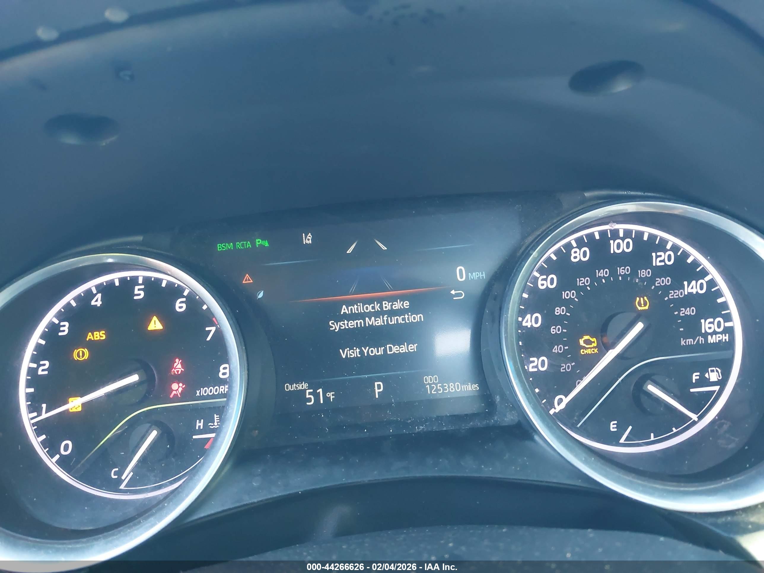 TOYOTA CAMRY image 7