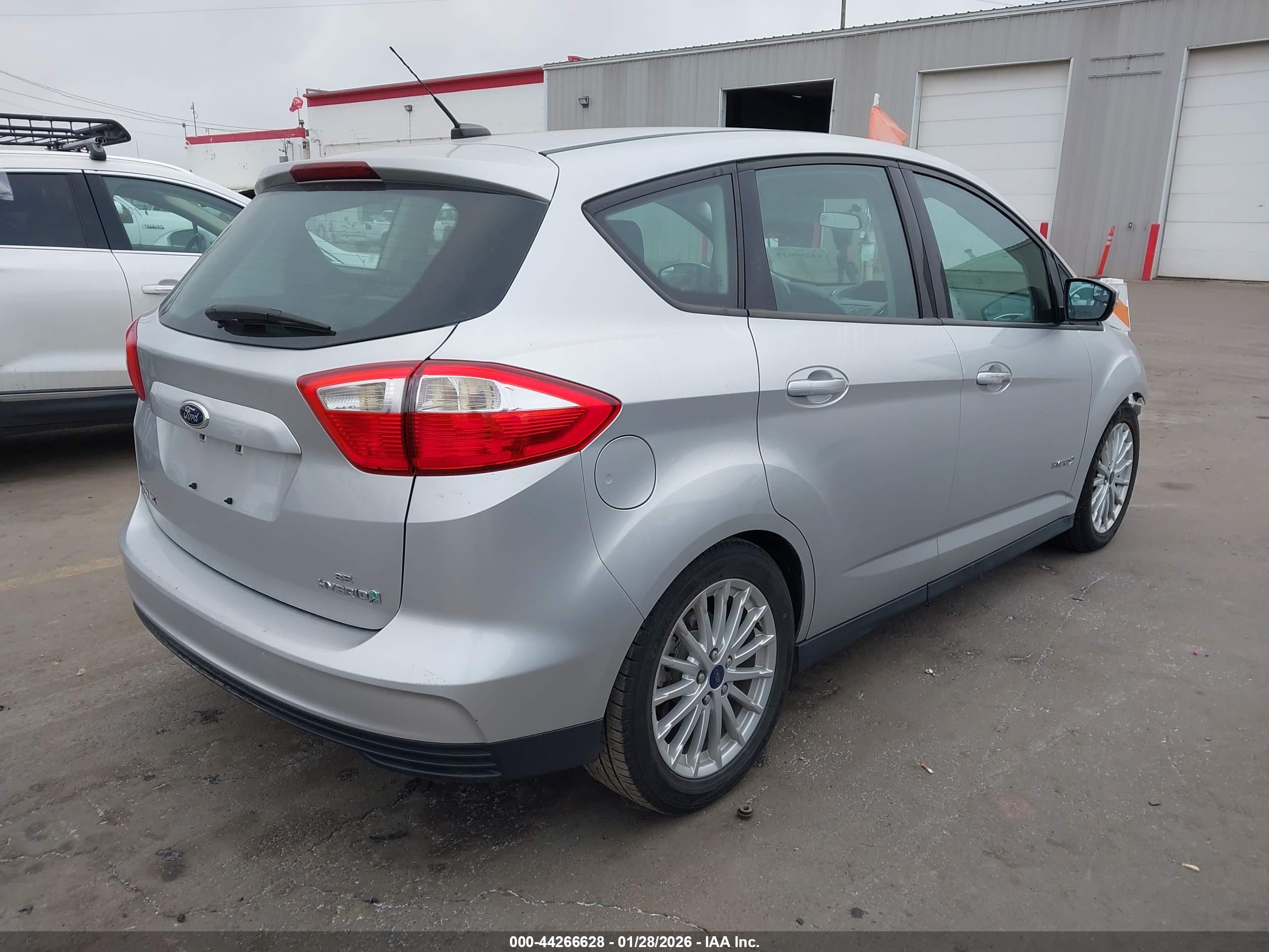 FORD C-MAX image 4