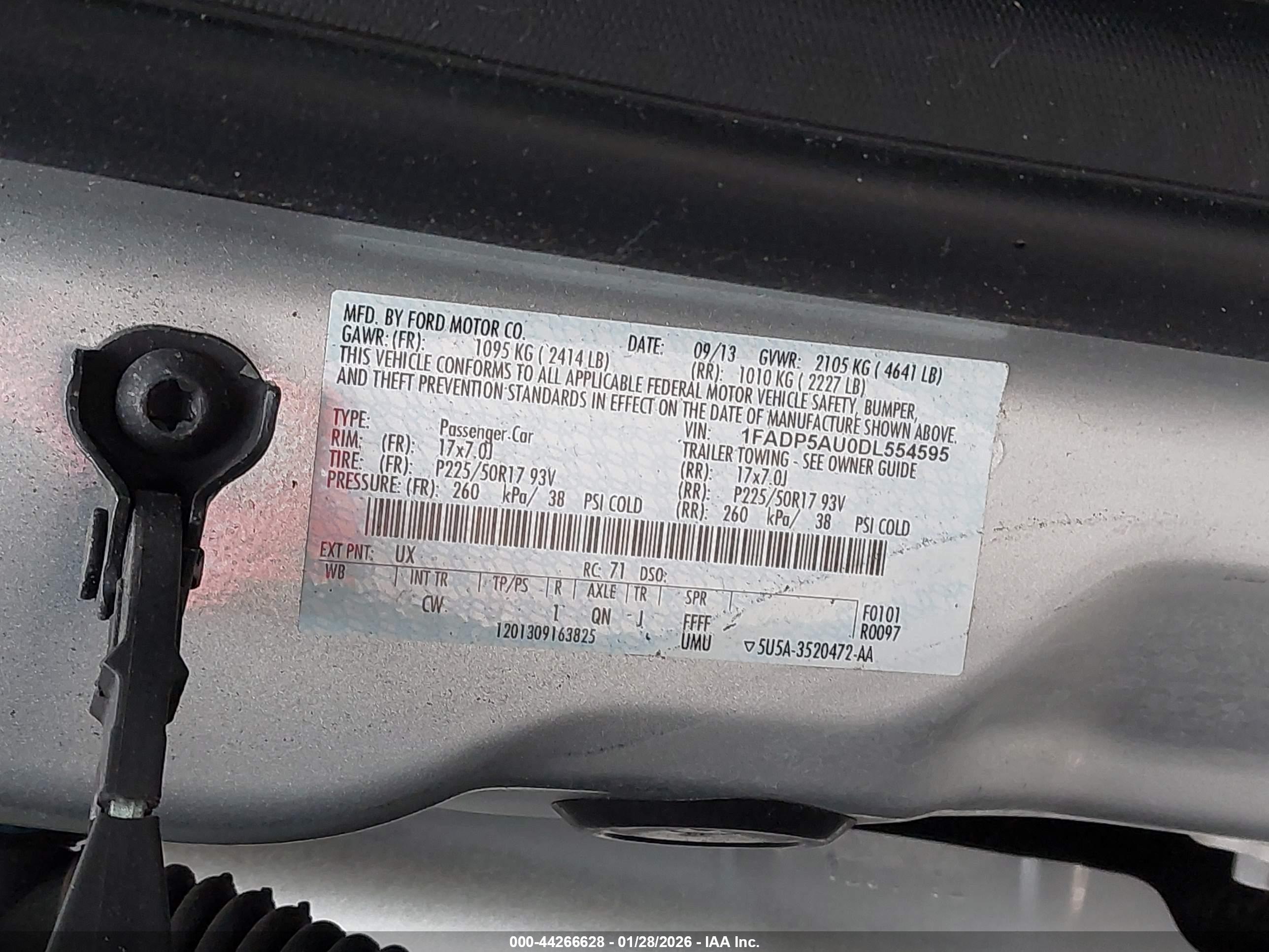 FORD C-MAX image 9