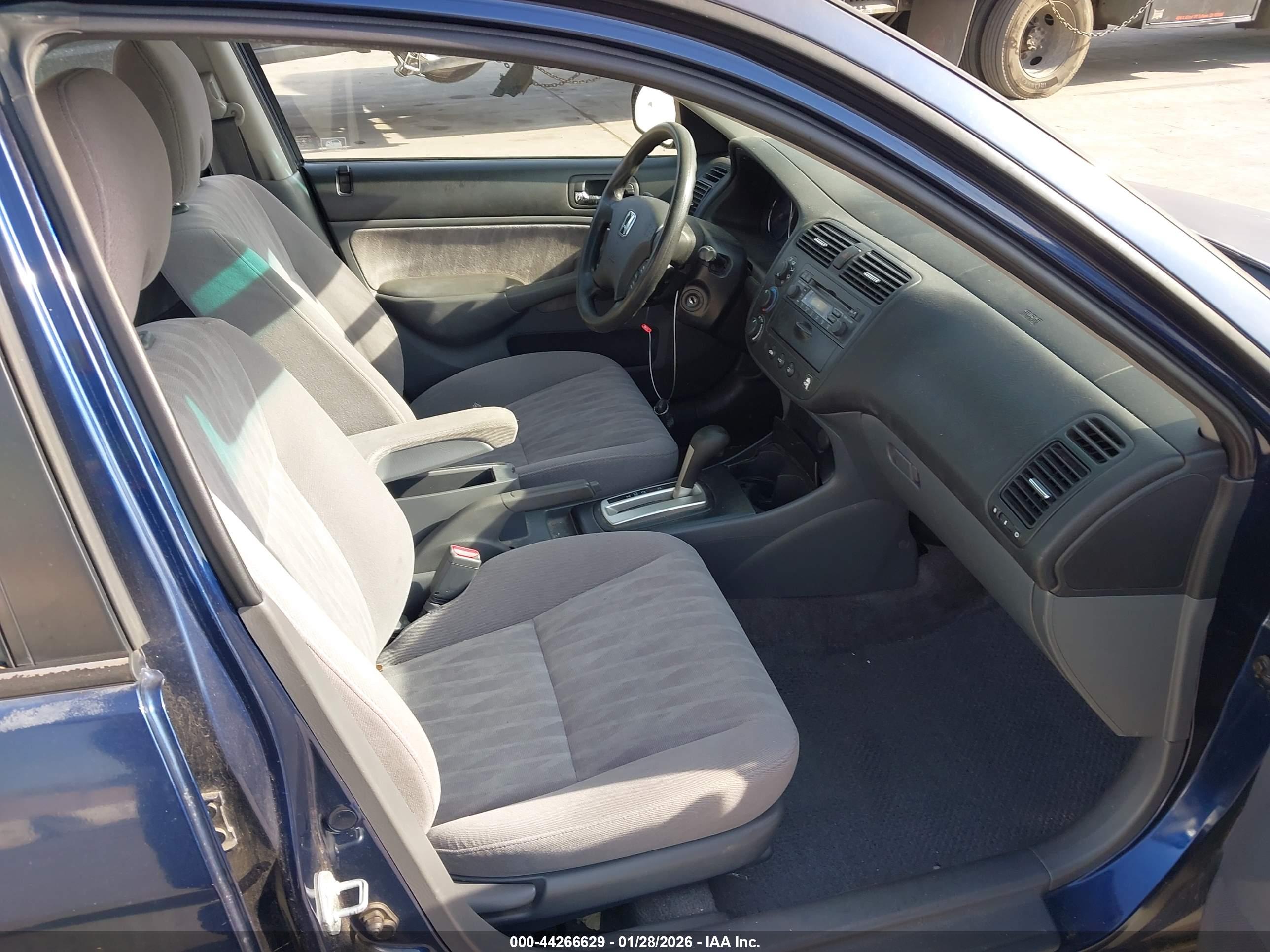 HONDA CIVIC image 5