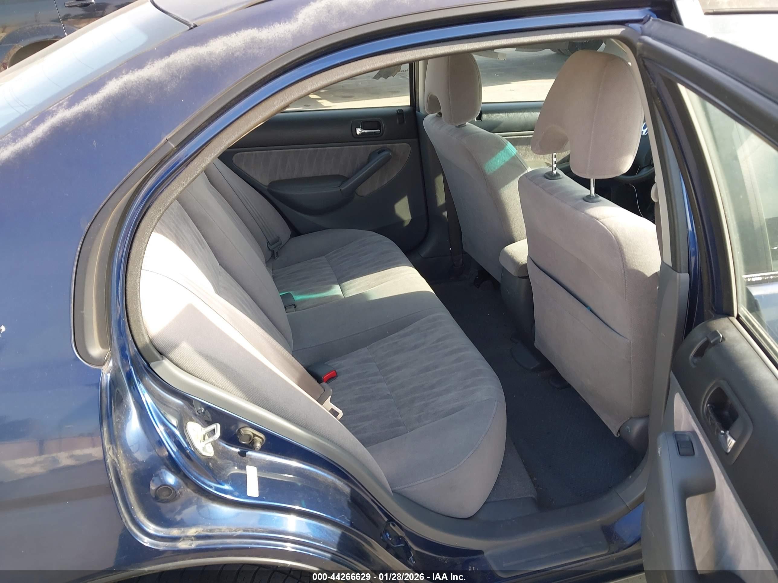 HONDA CIVIC image 8