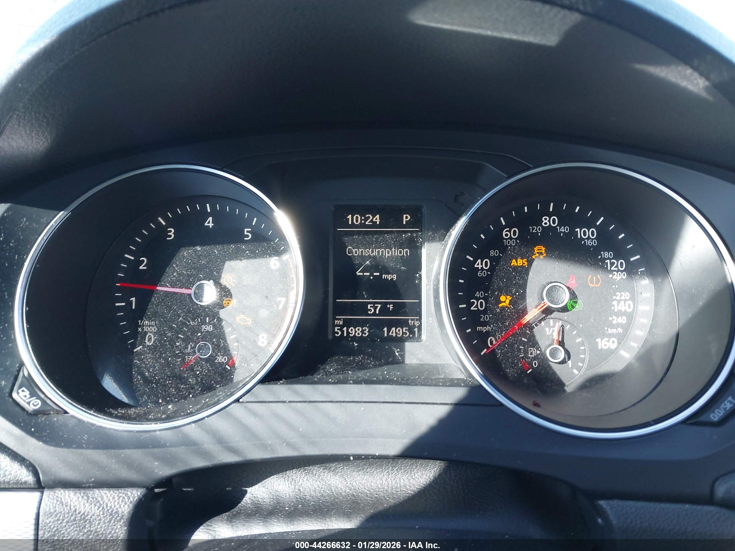 VOLKSWAGEN JETTA image 7