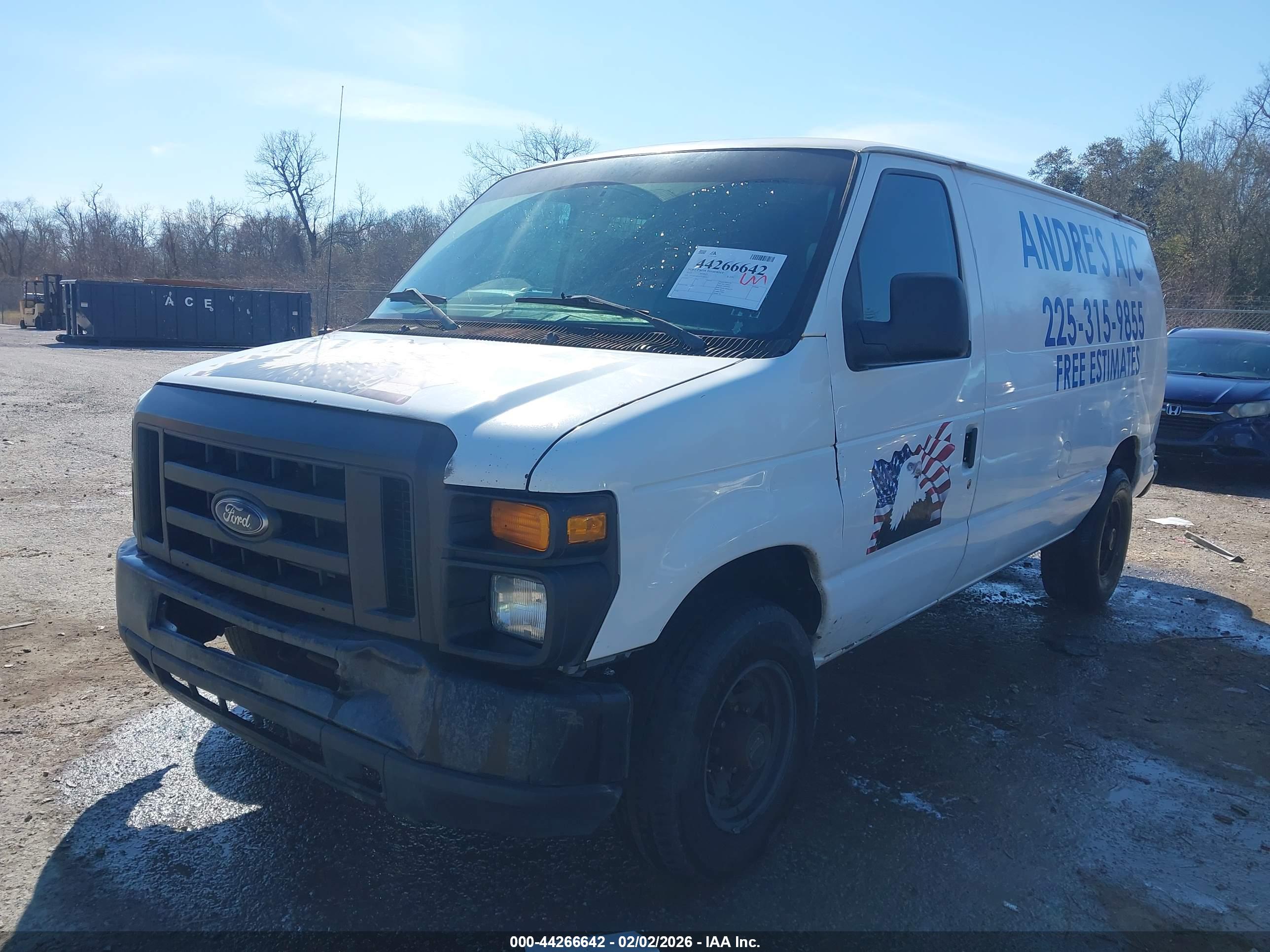 FORD E-250 image 2