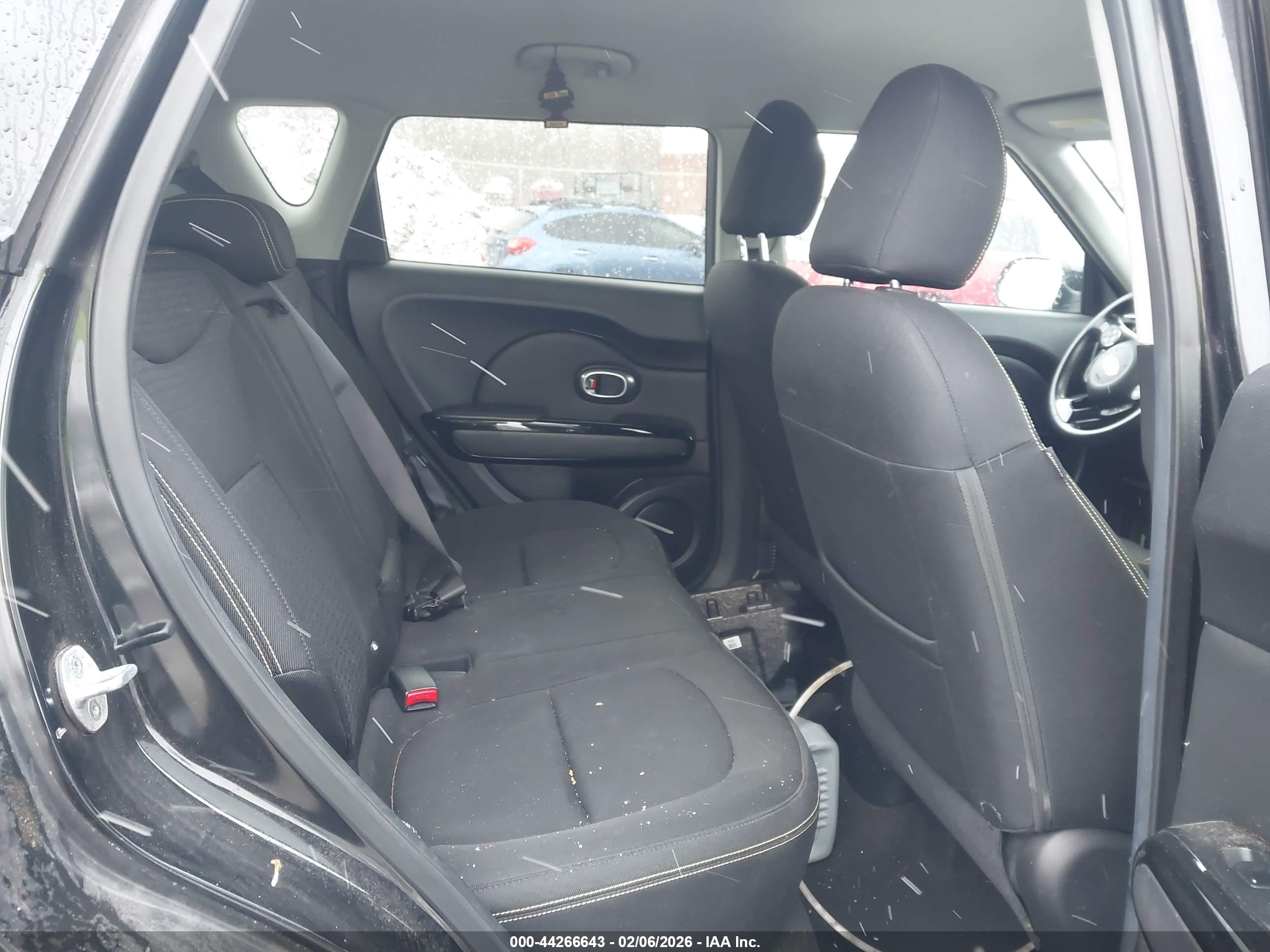 KIA SOUL image 8