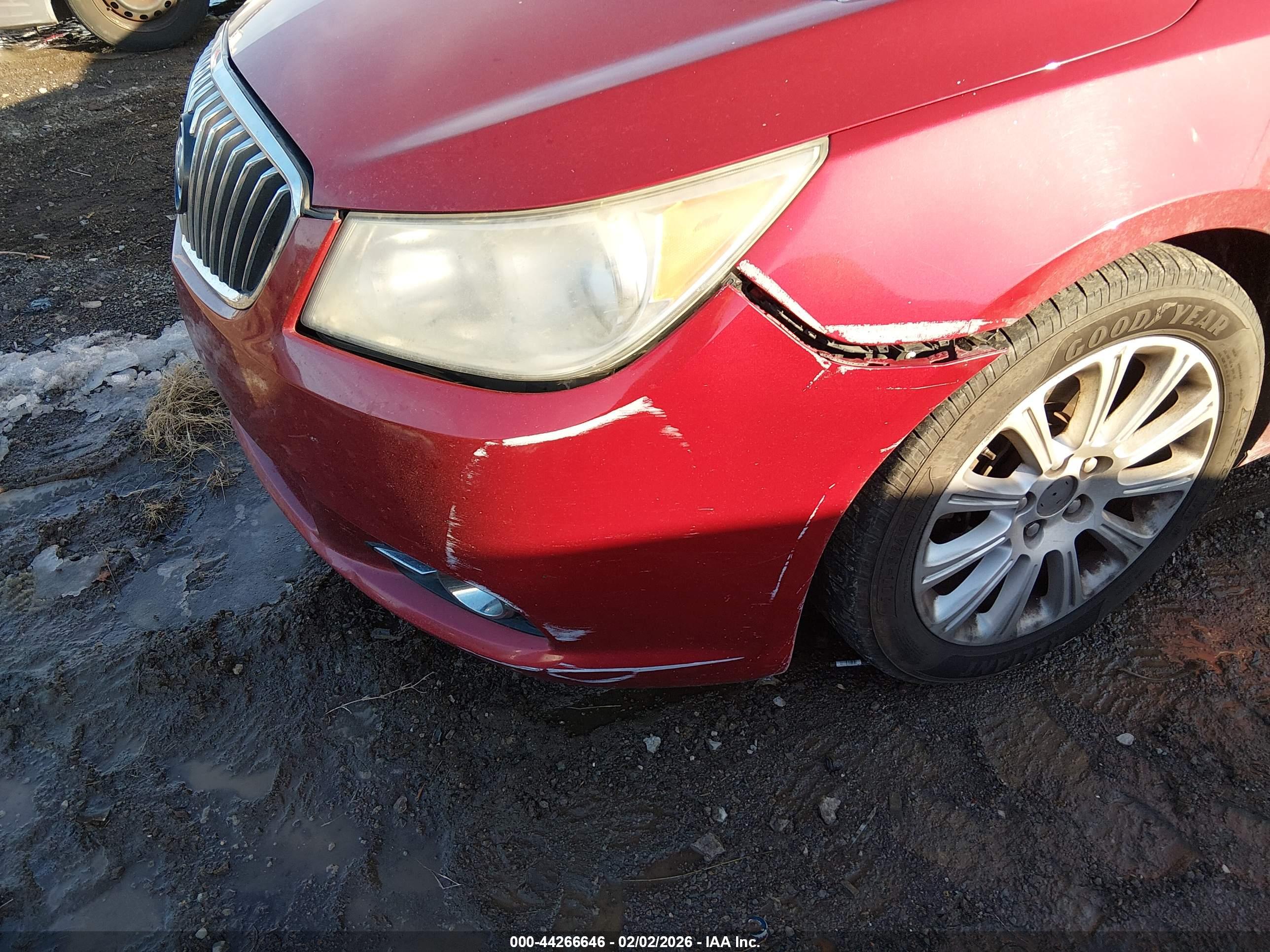 BUICK LACROSSE image 6