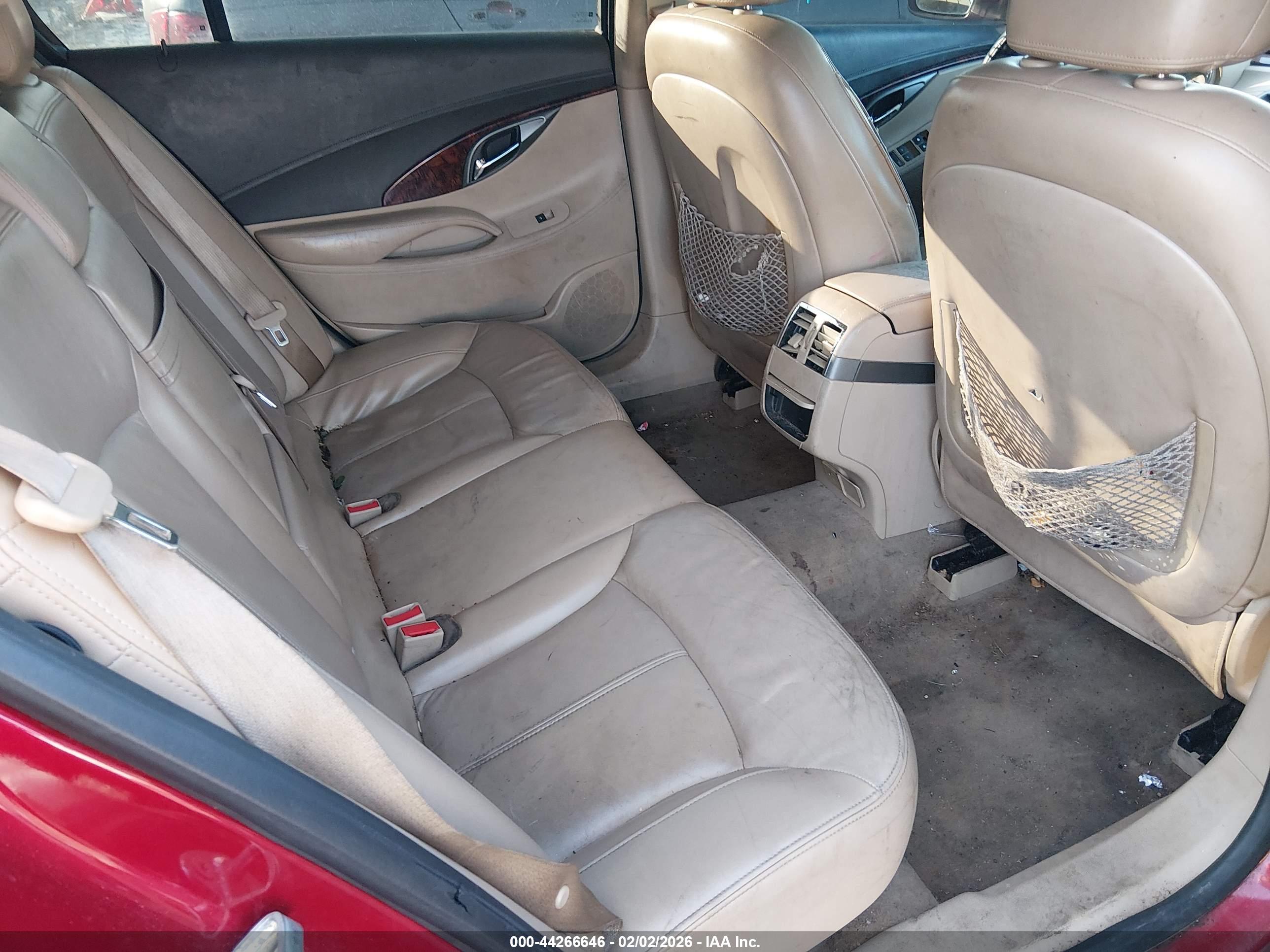 BUICK LACROSSE image 8