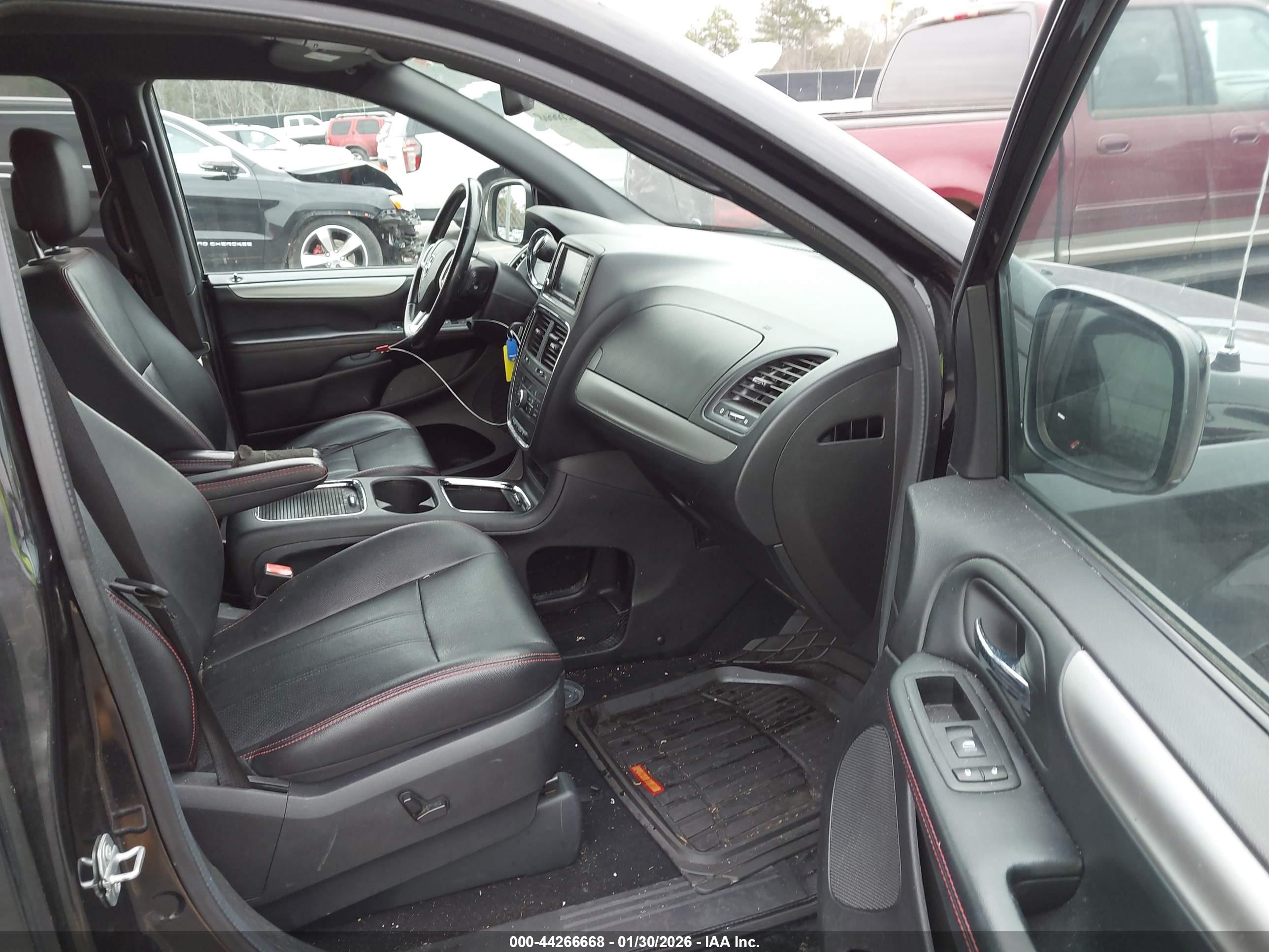DODGE GRAND image 5