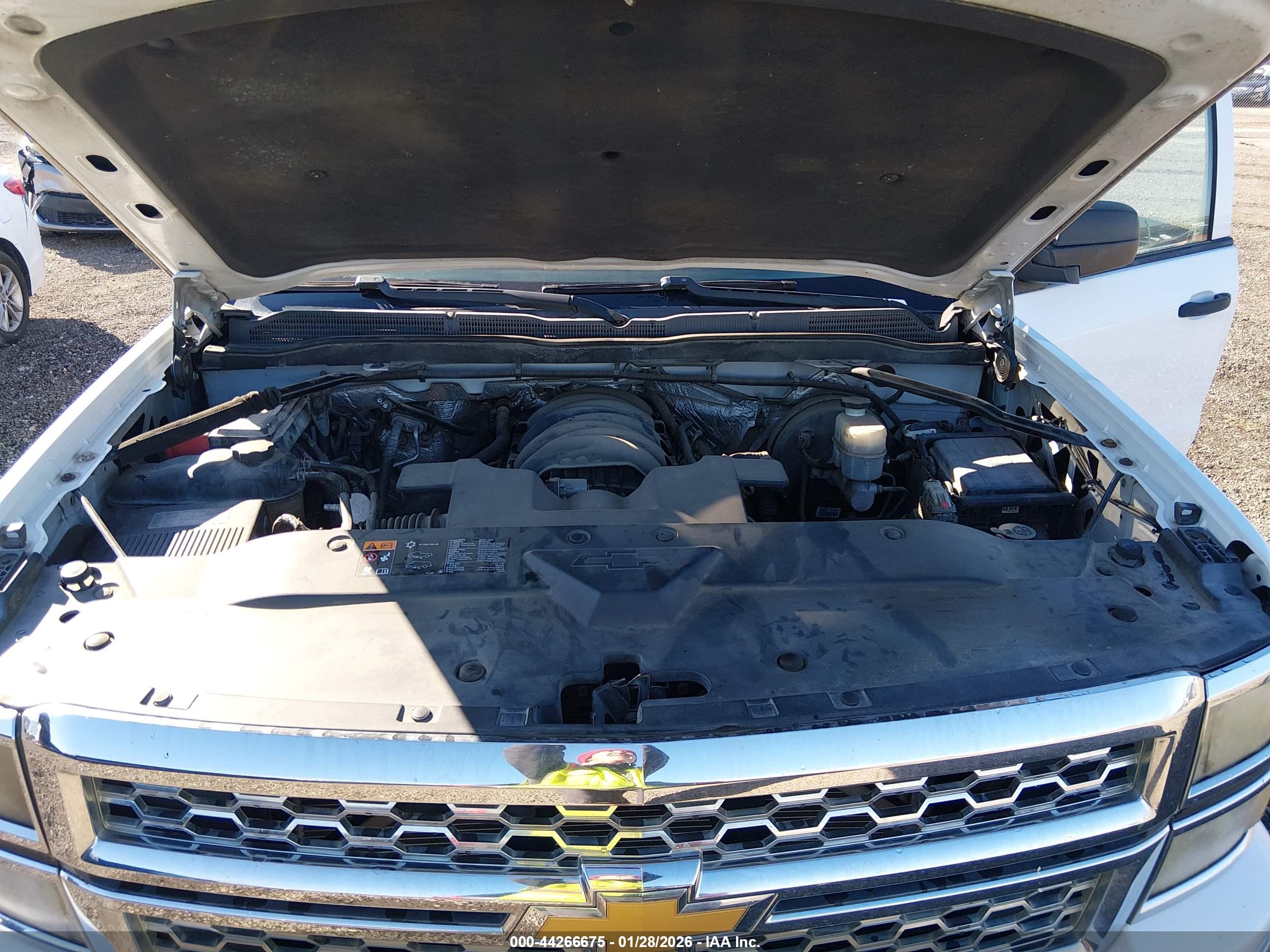 CHEVROLET SILVERADO image 10