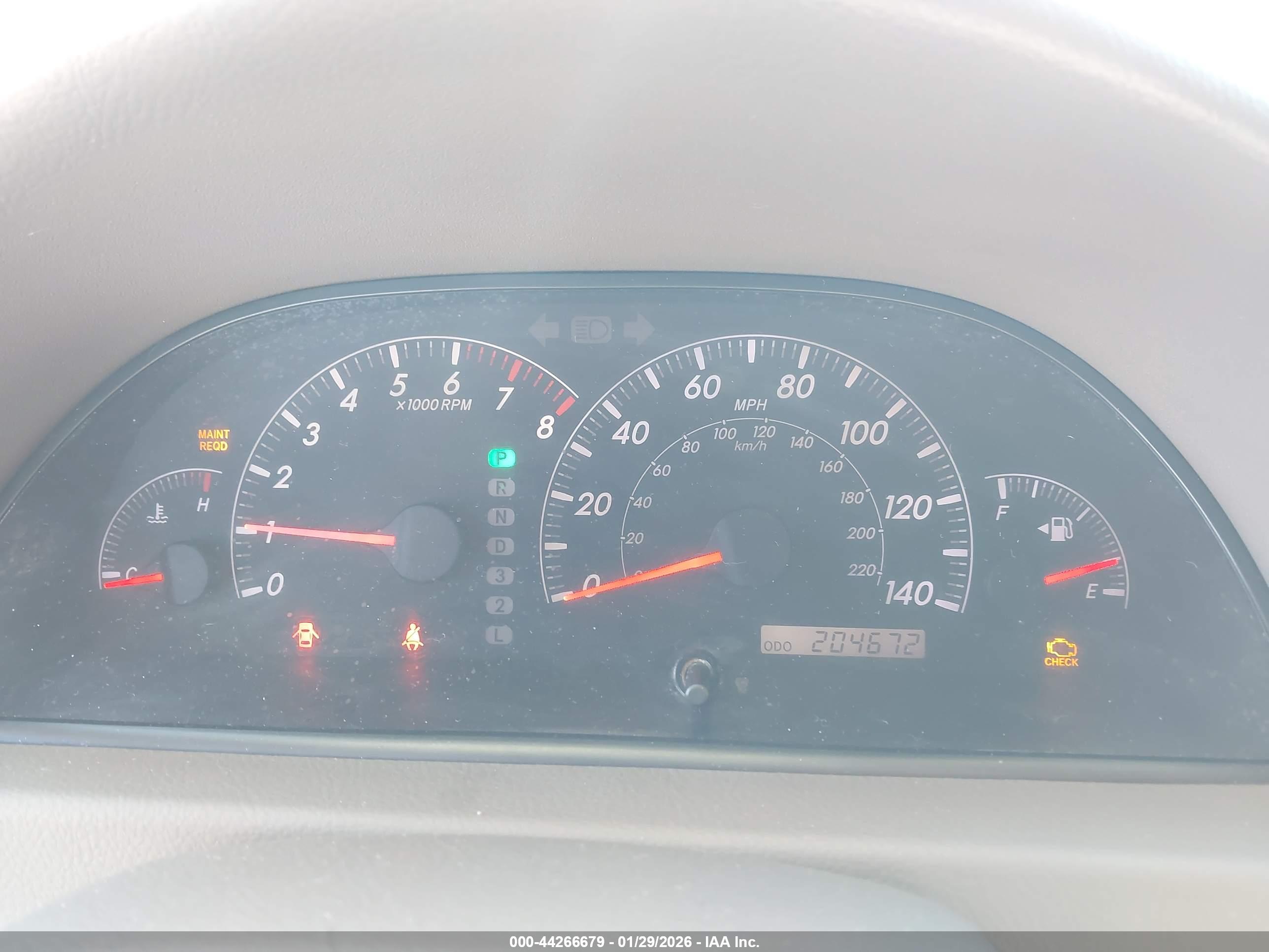 TOYOTA CAMRY image 7