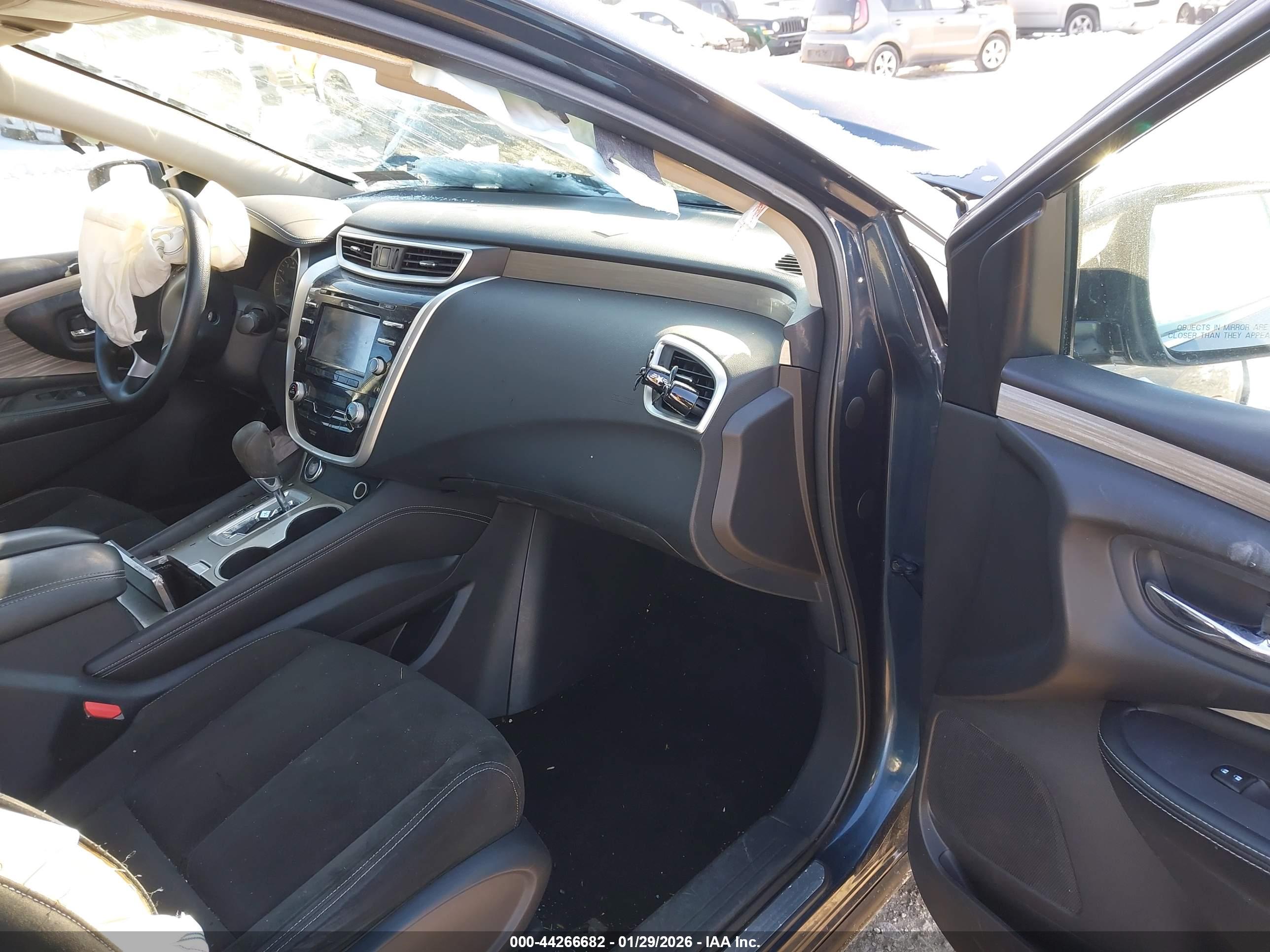 NISSAN MURANO image 5