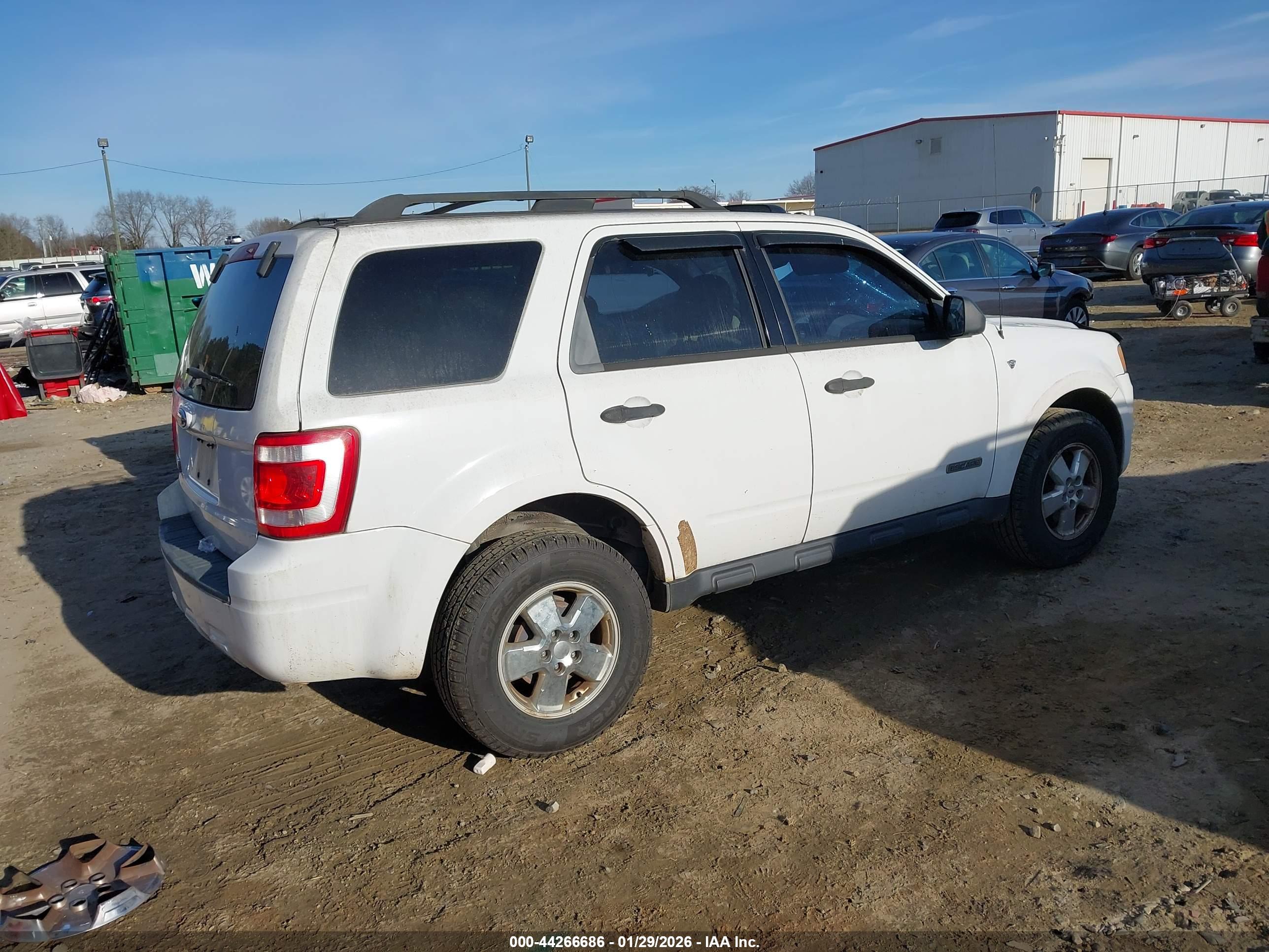 FORD ESCAPE image 4