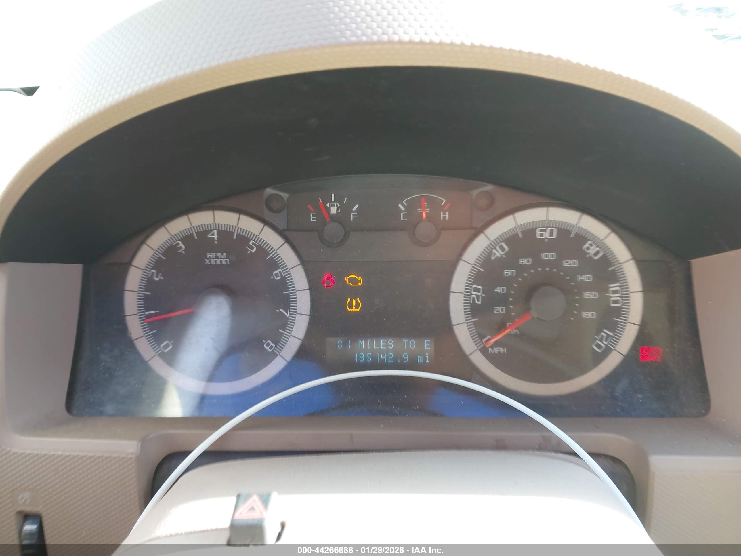 FORD ESCAPE image 7