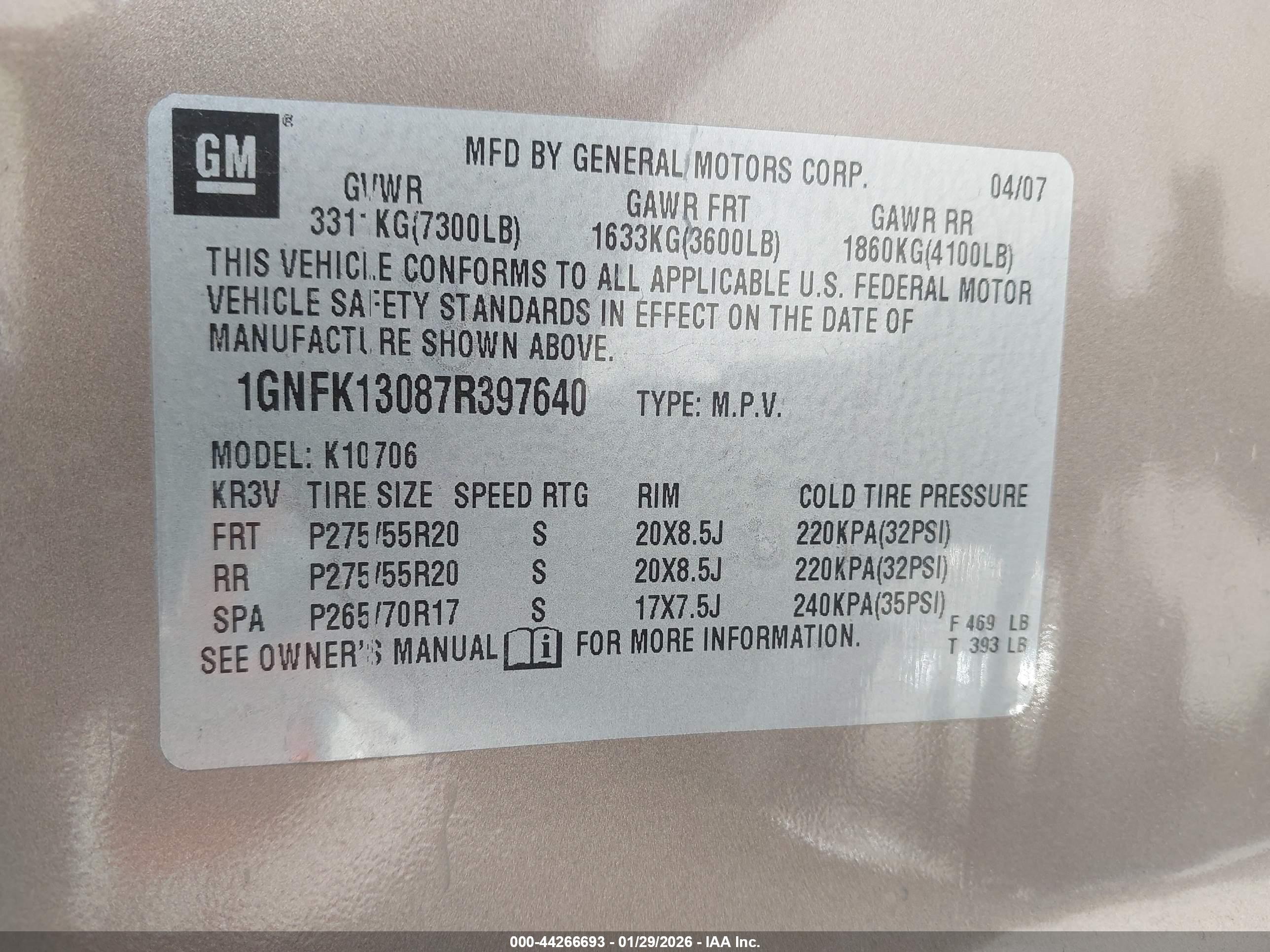 CHEVROLET TAHOE image 9