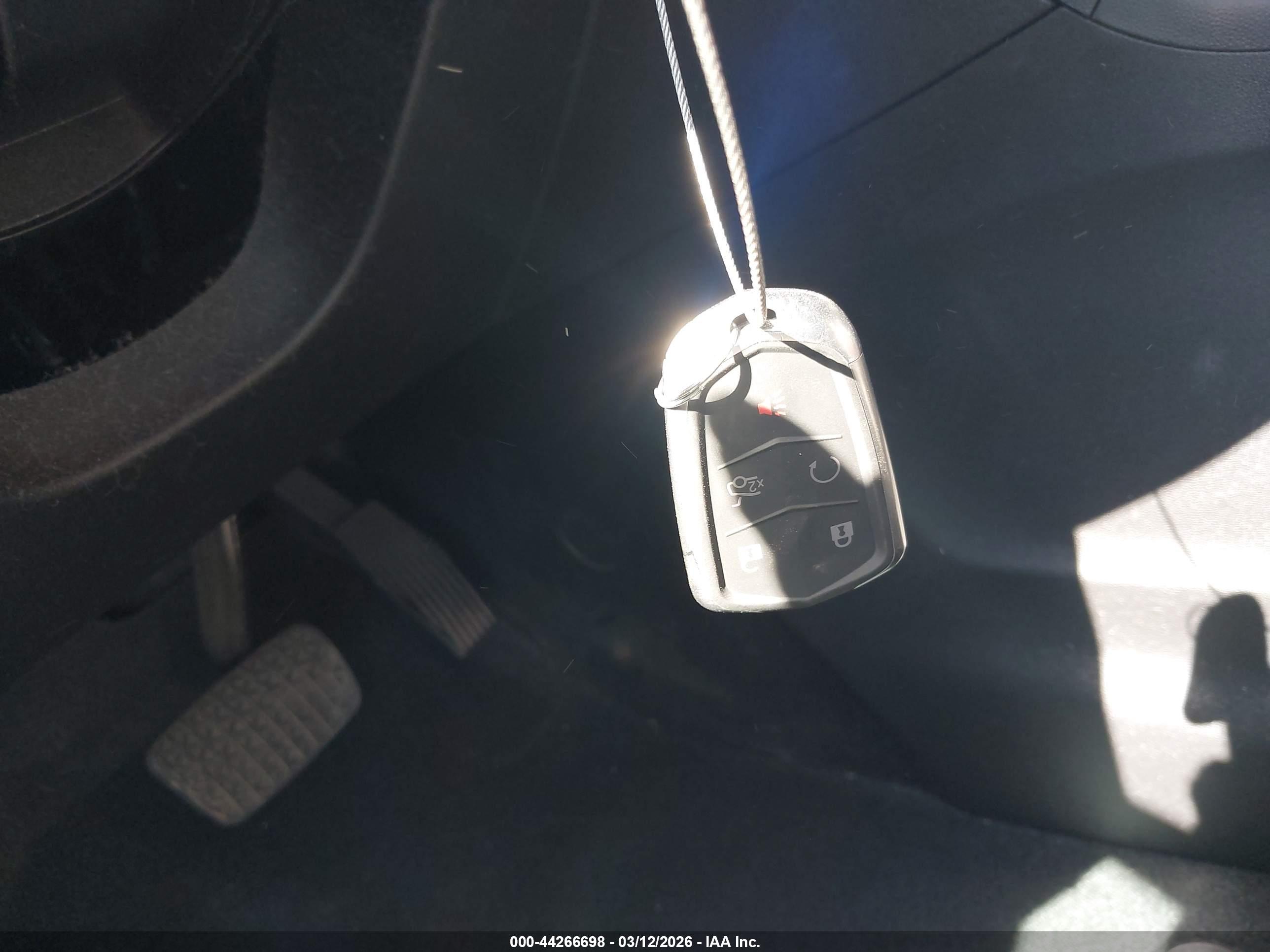 CHEVROLET EQUINOX image 11
