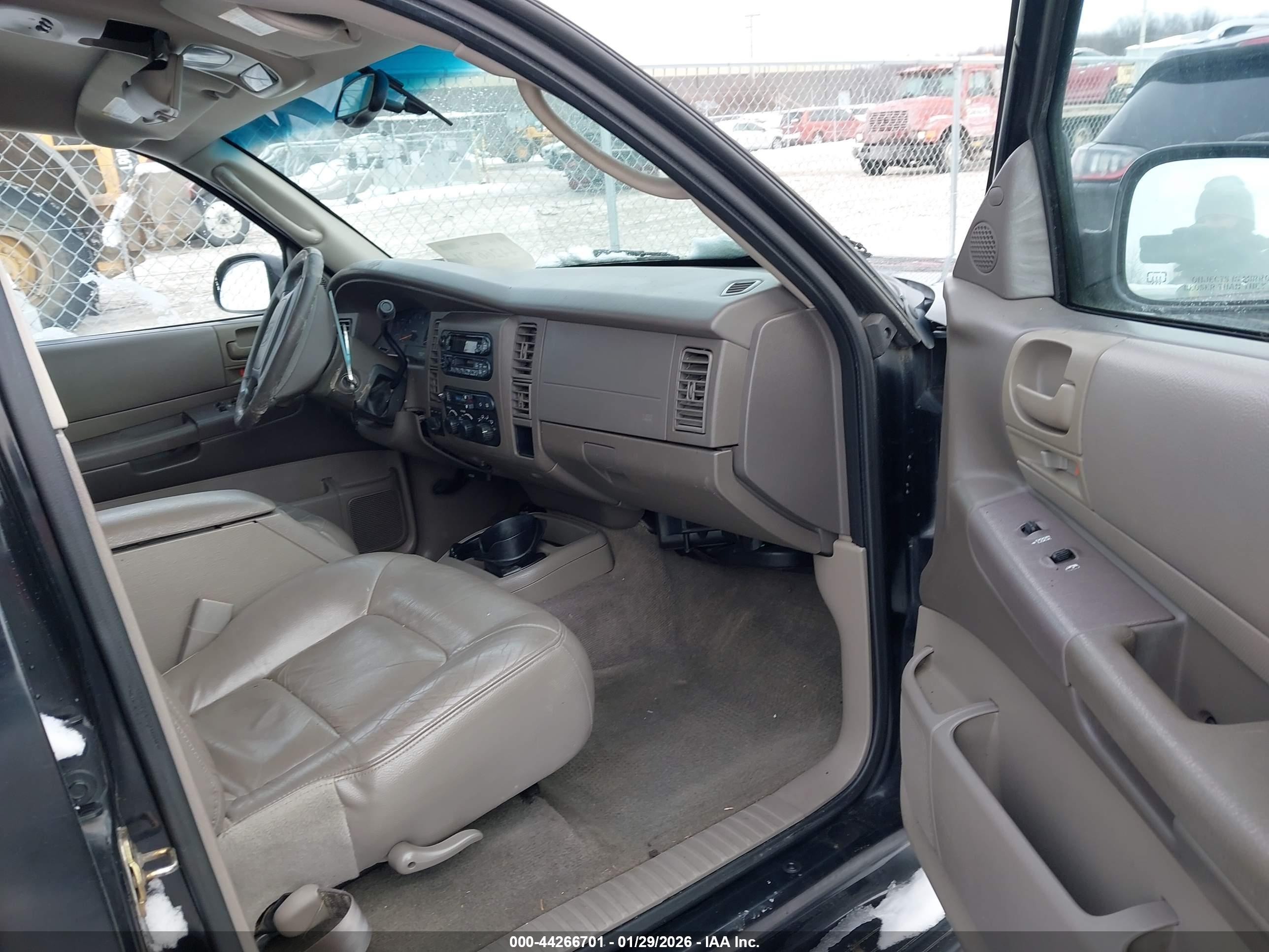 DODGE DURANGO image 5