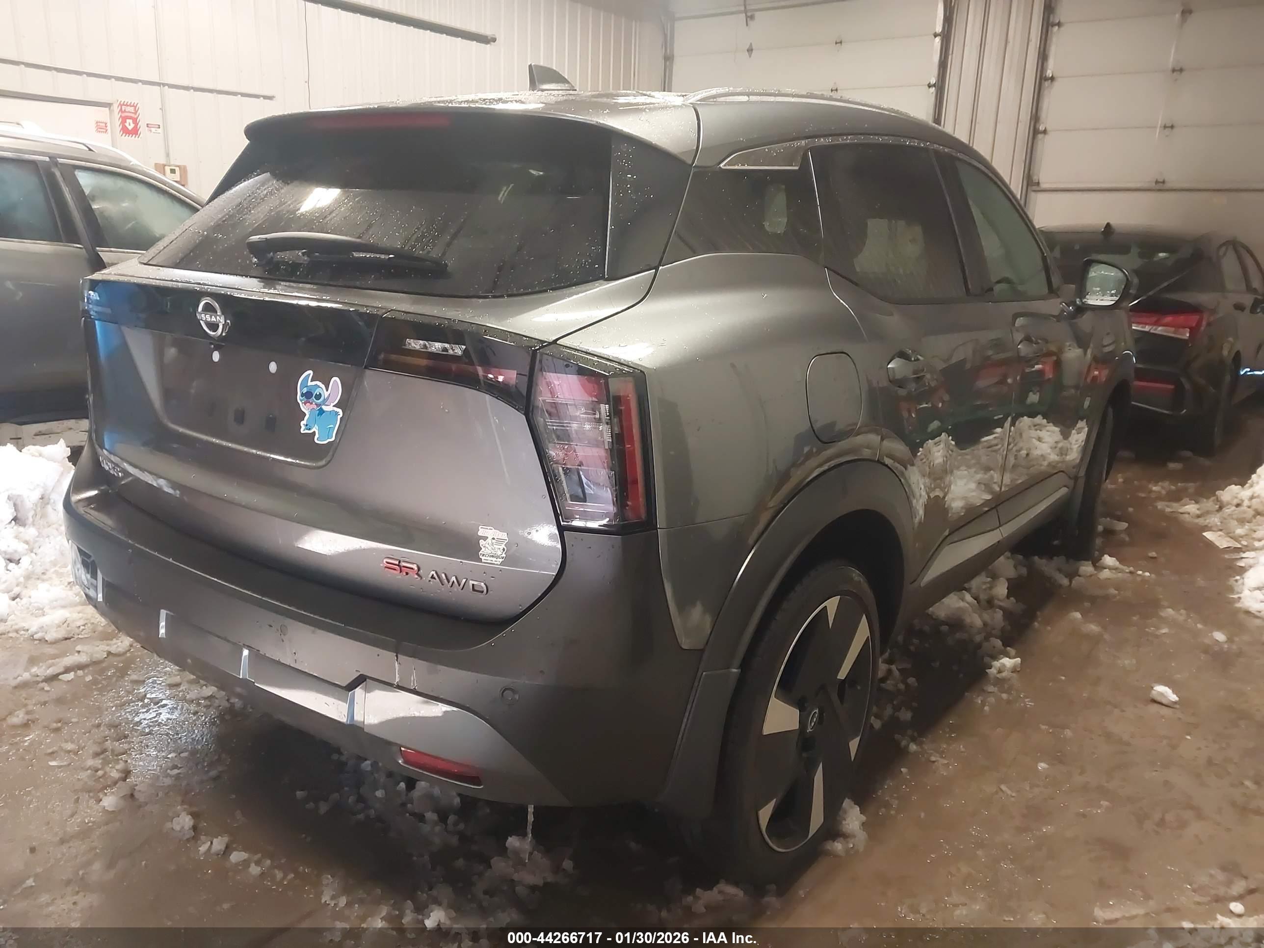 NISSAN KICKS image 4