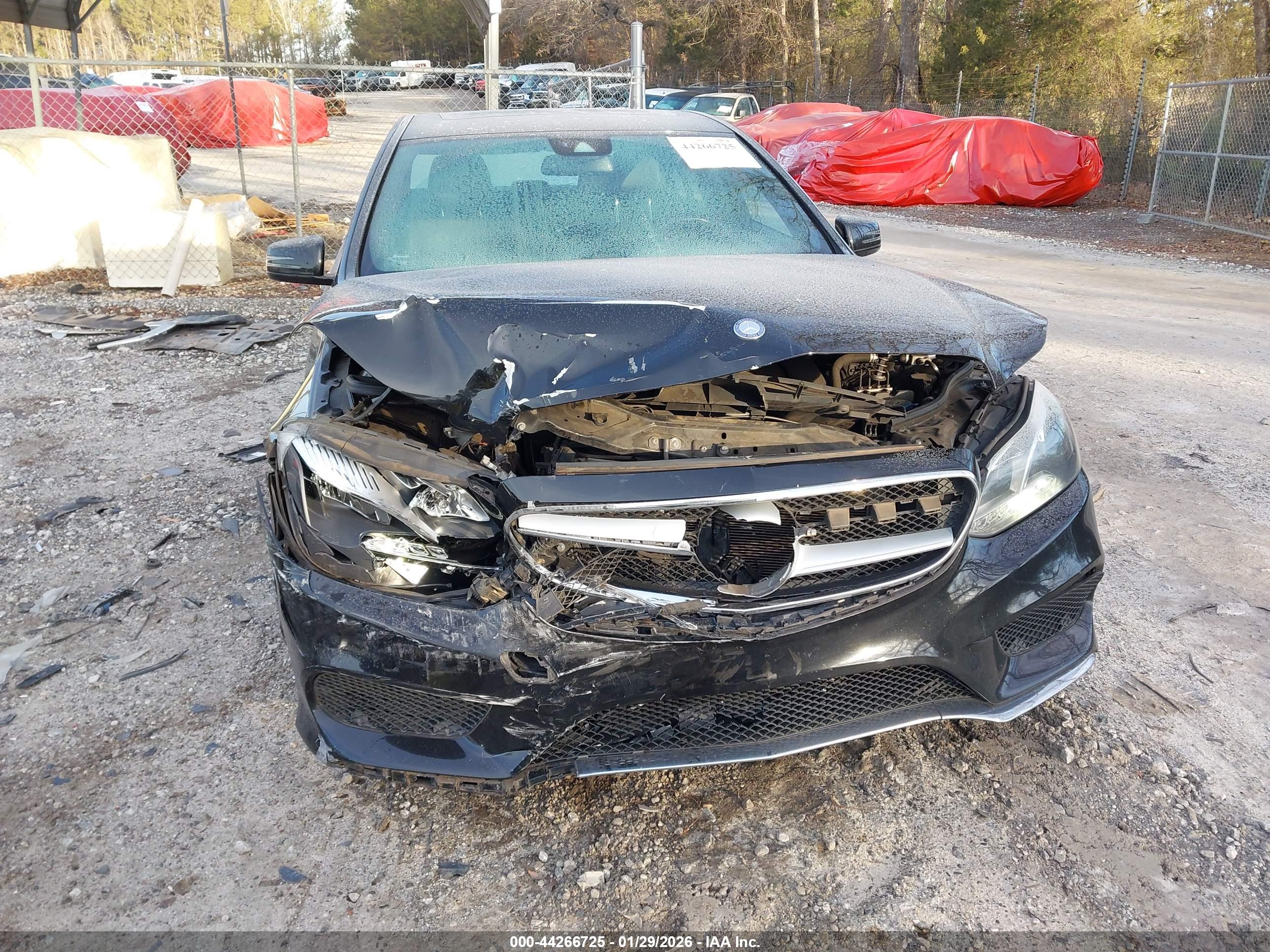 MERCEDES-BENZ E image 6
