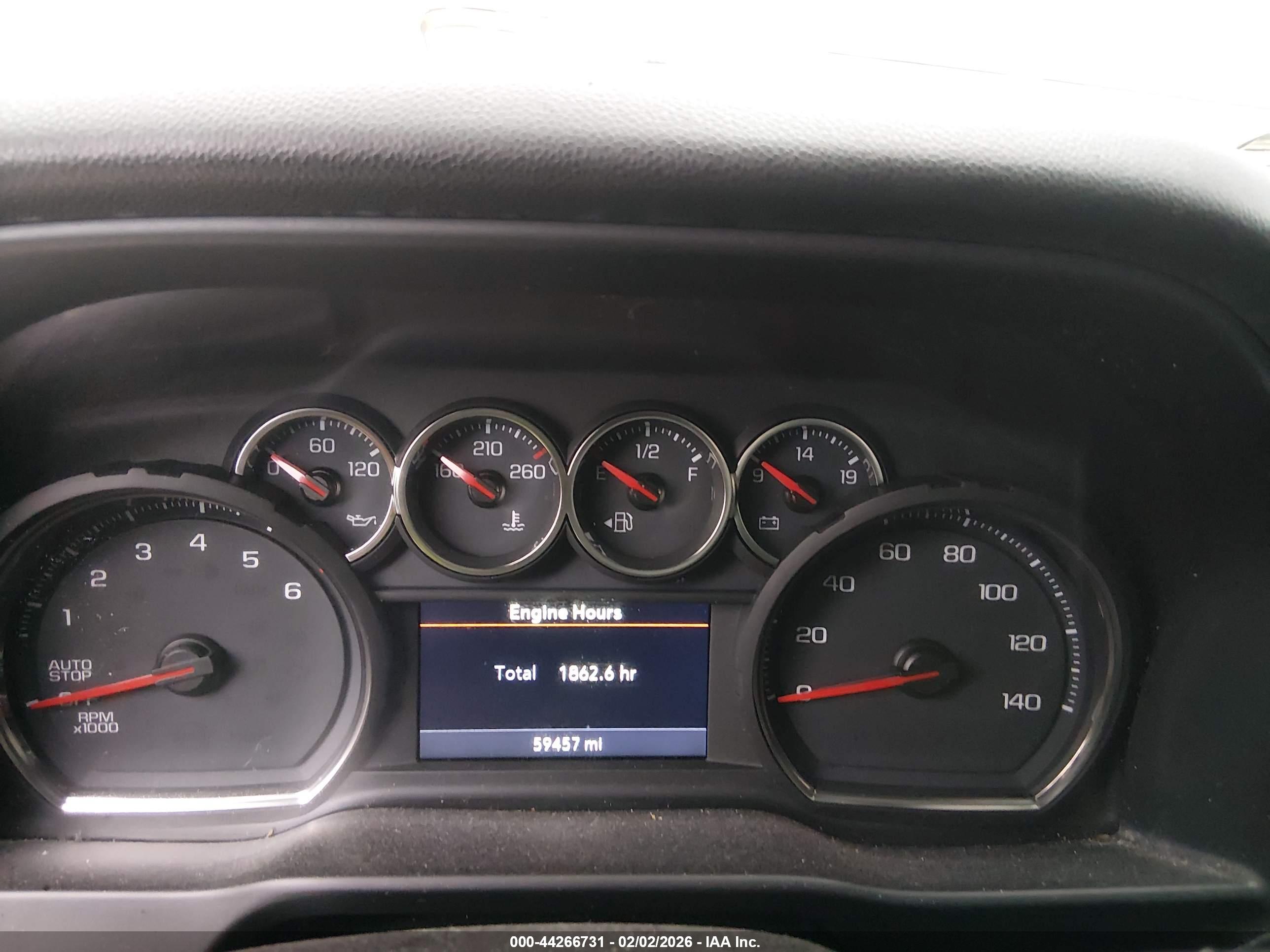 CHEVROLET SILVERADO image 7