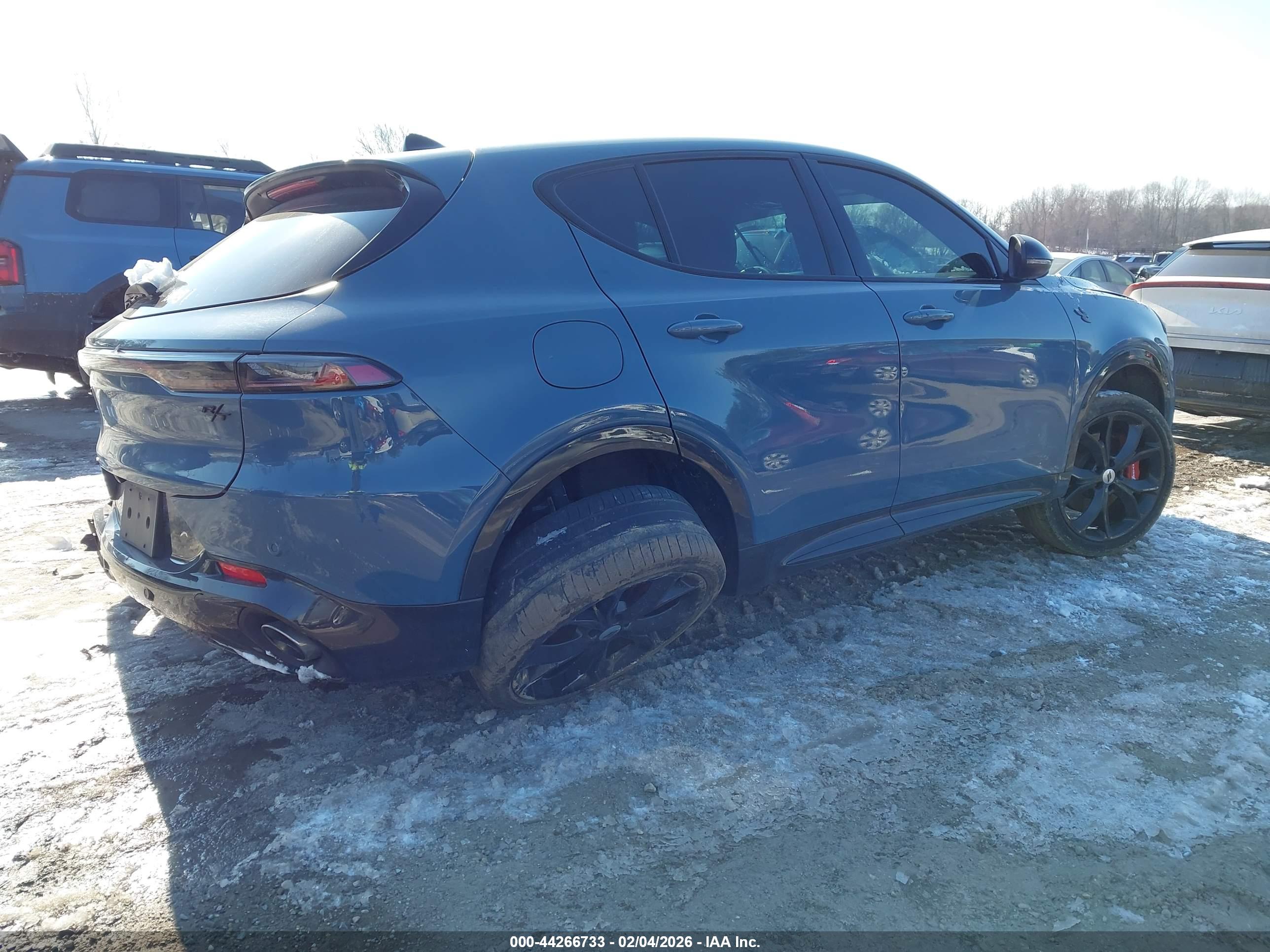 DODGE HORNET image 4