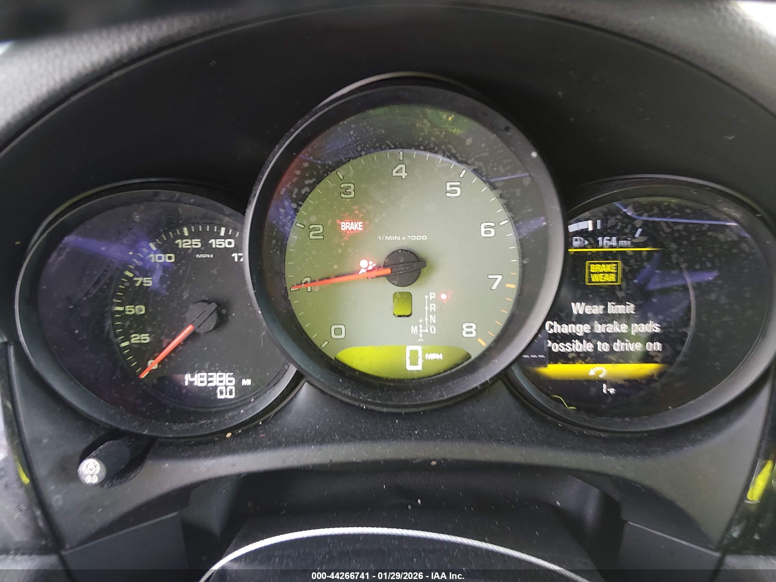 PORSCHE MACAN image 7