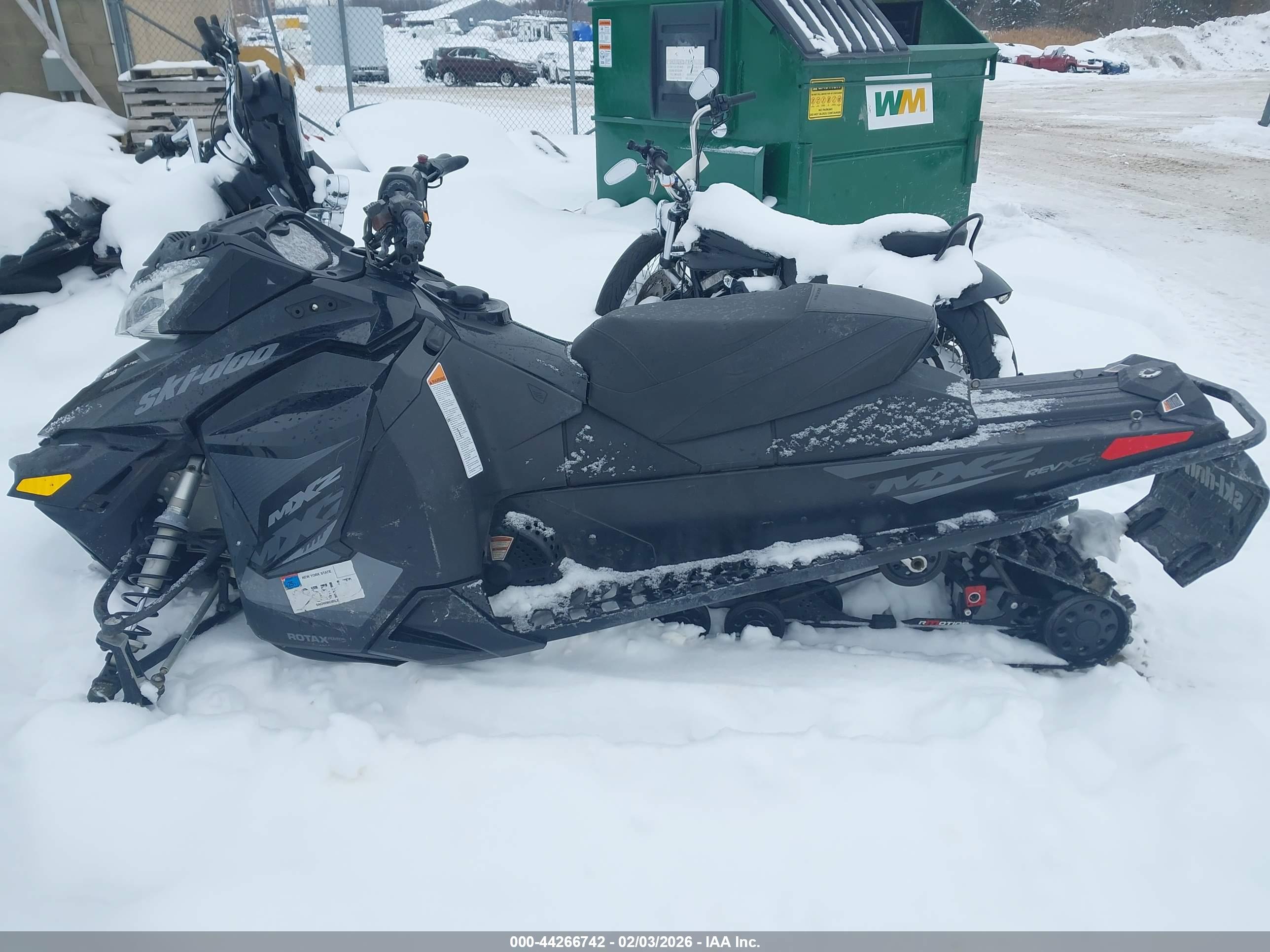 SKI DOO image 5