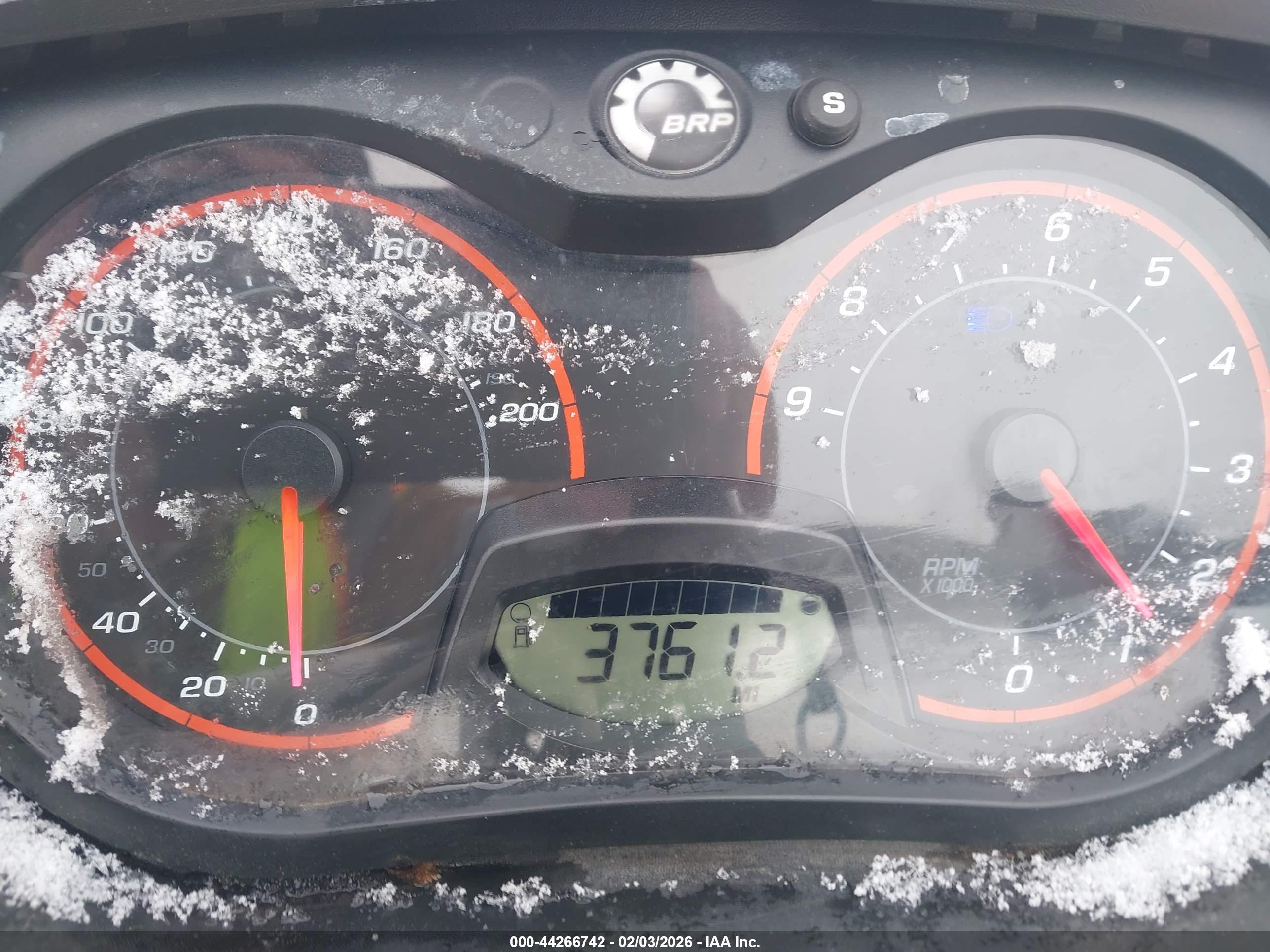 SKI DOO image 7