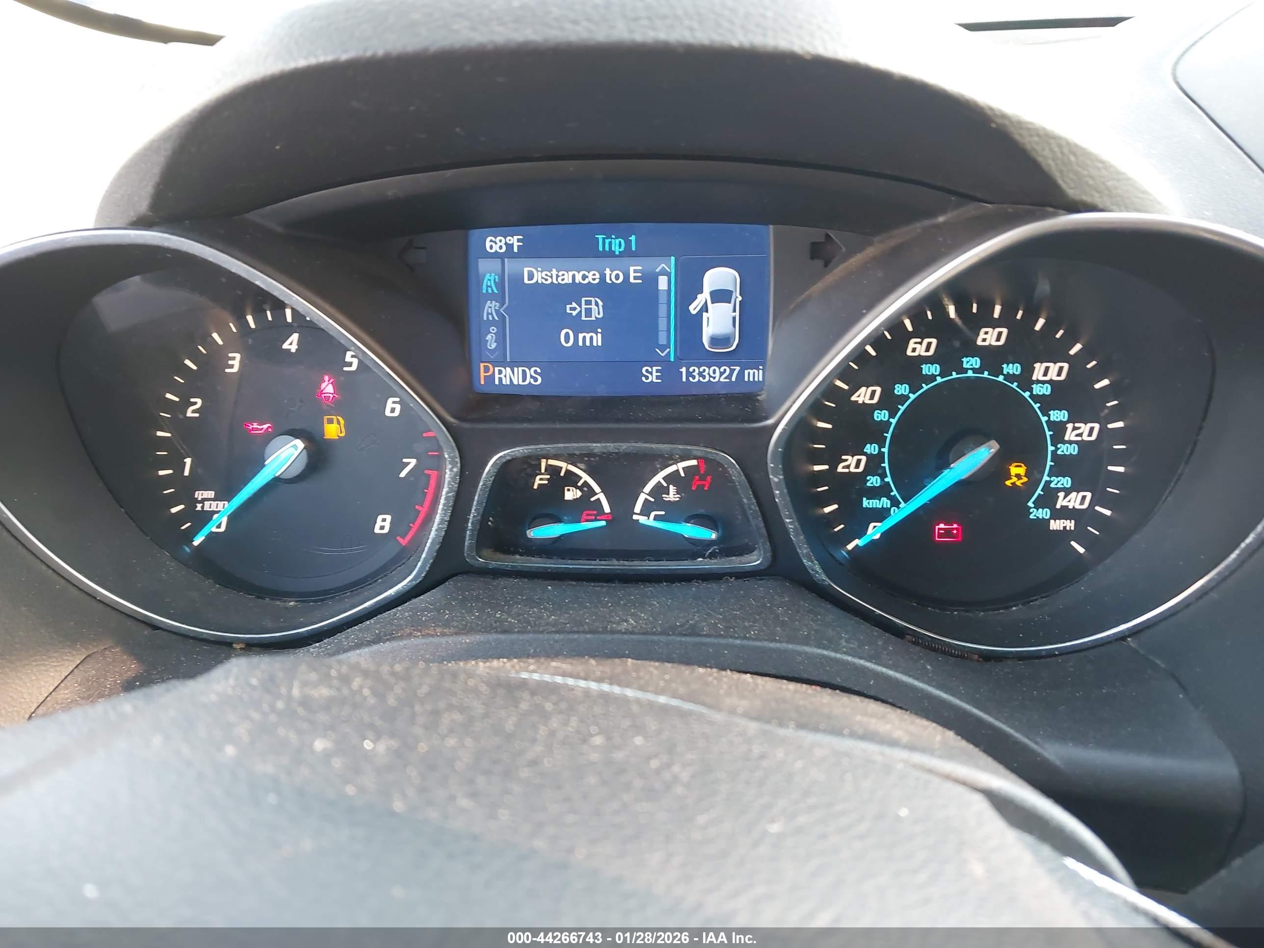 FORD ESCAPE image 7