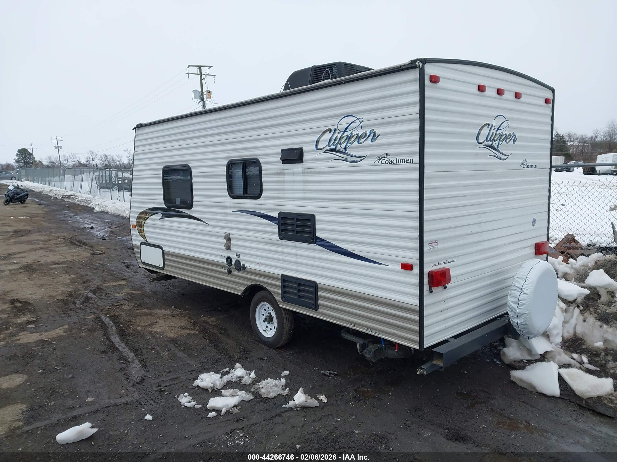 COACHMEN CLIPPER image 3