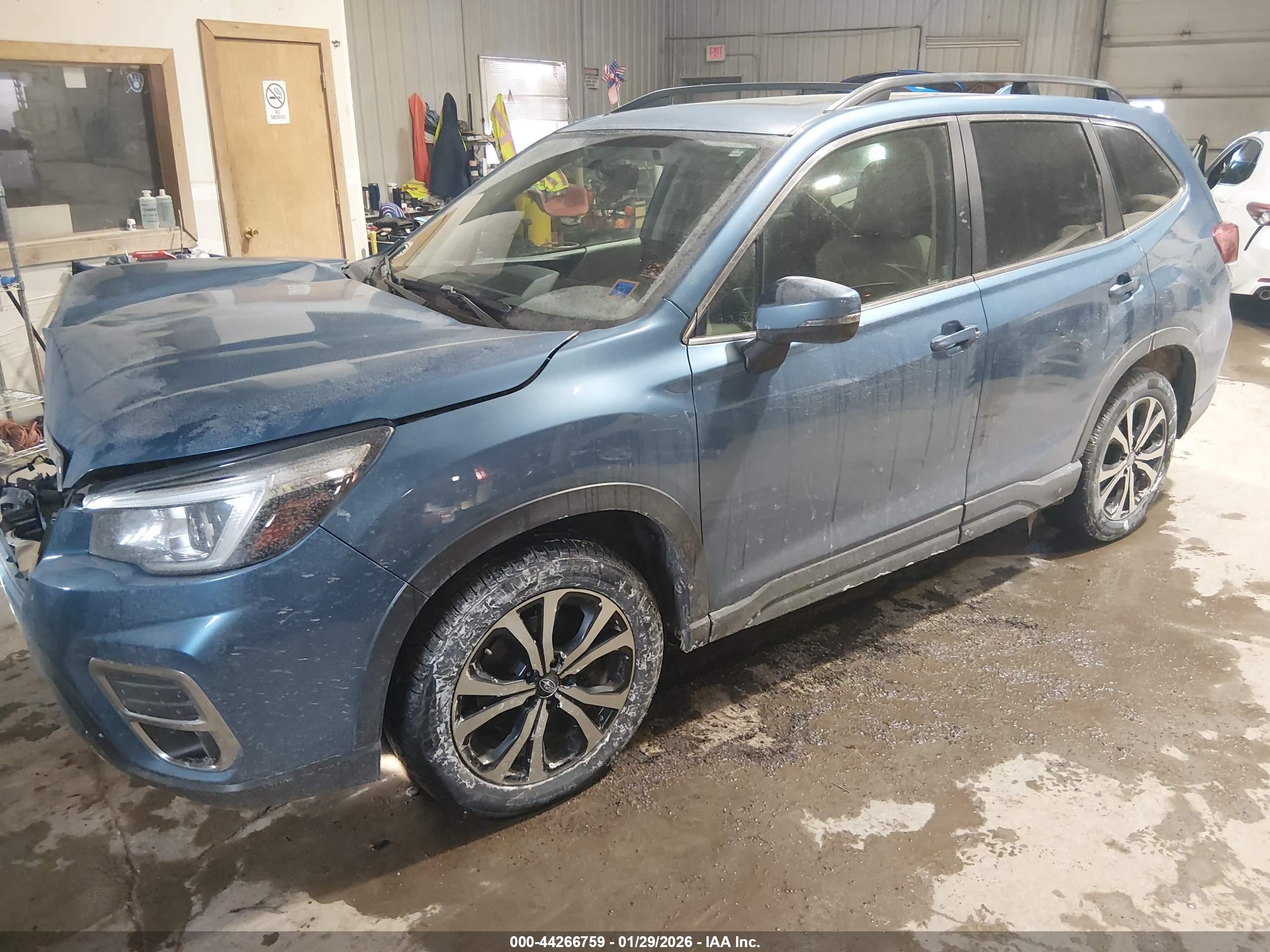SUBARU FORESTER image 2