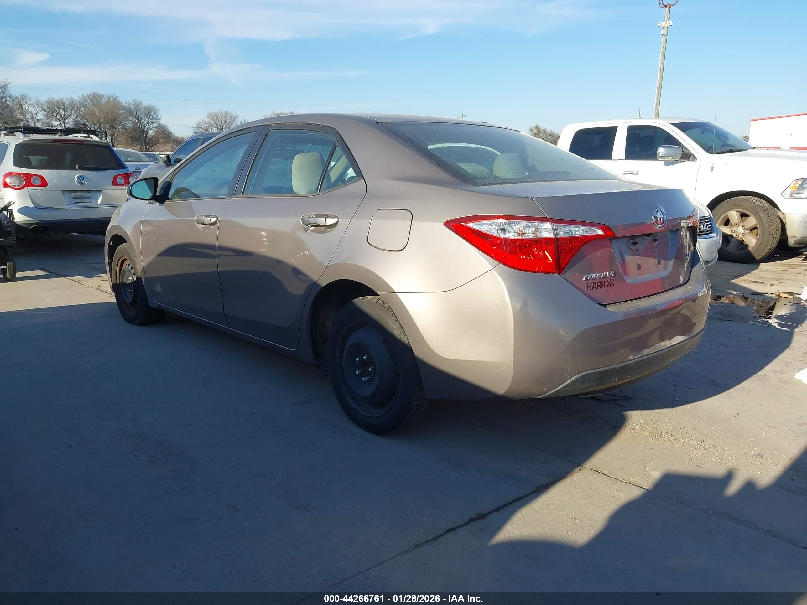 TOYOTA COROLLA image 3