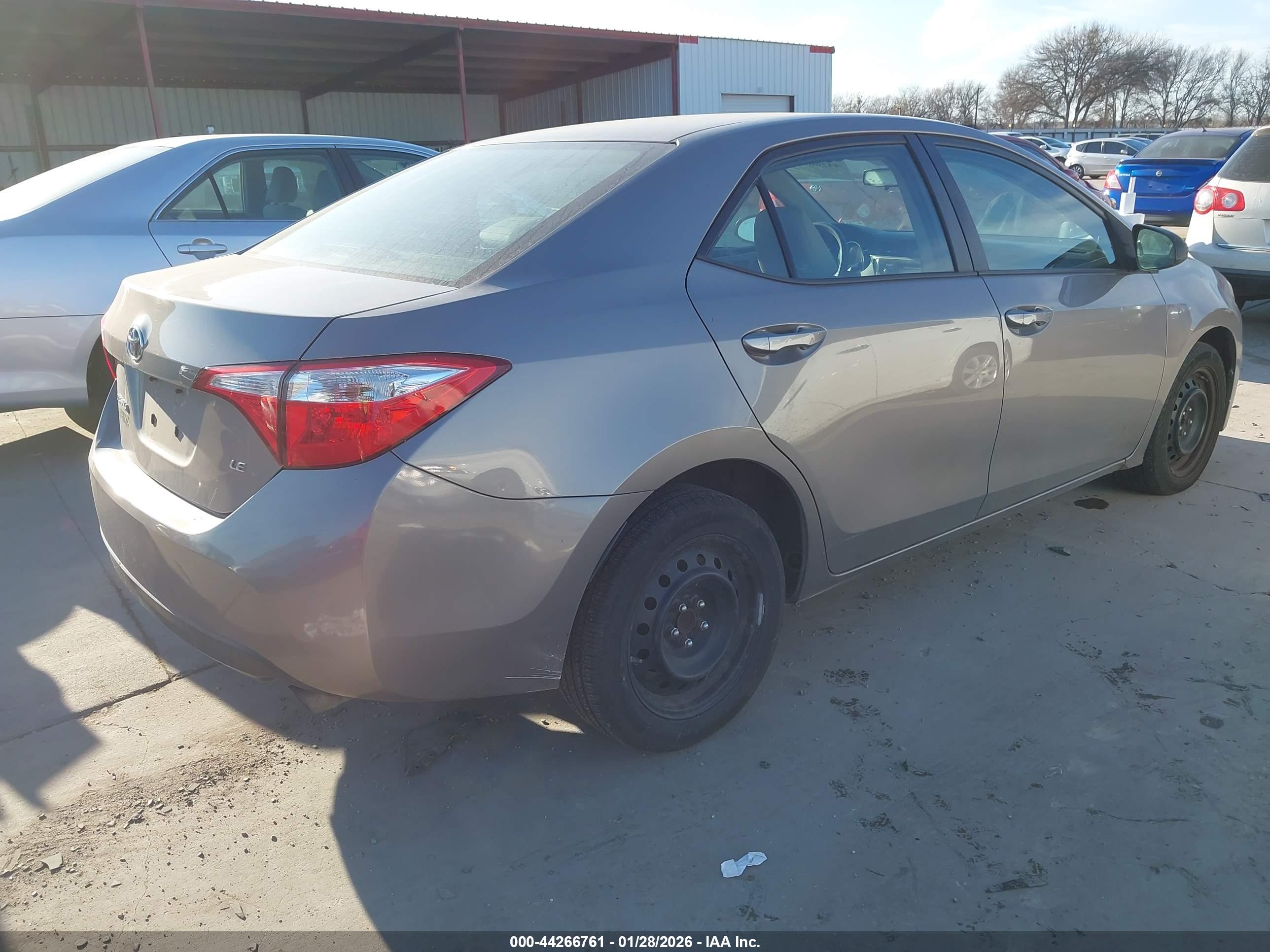 TOYOTA COROLLA image 4