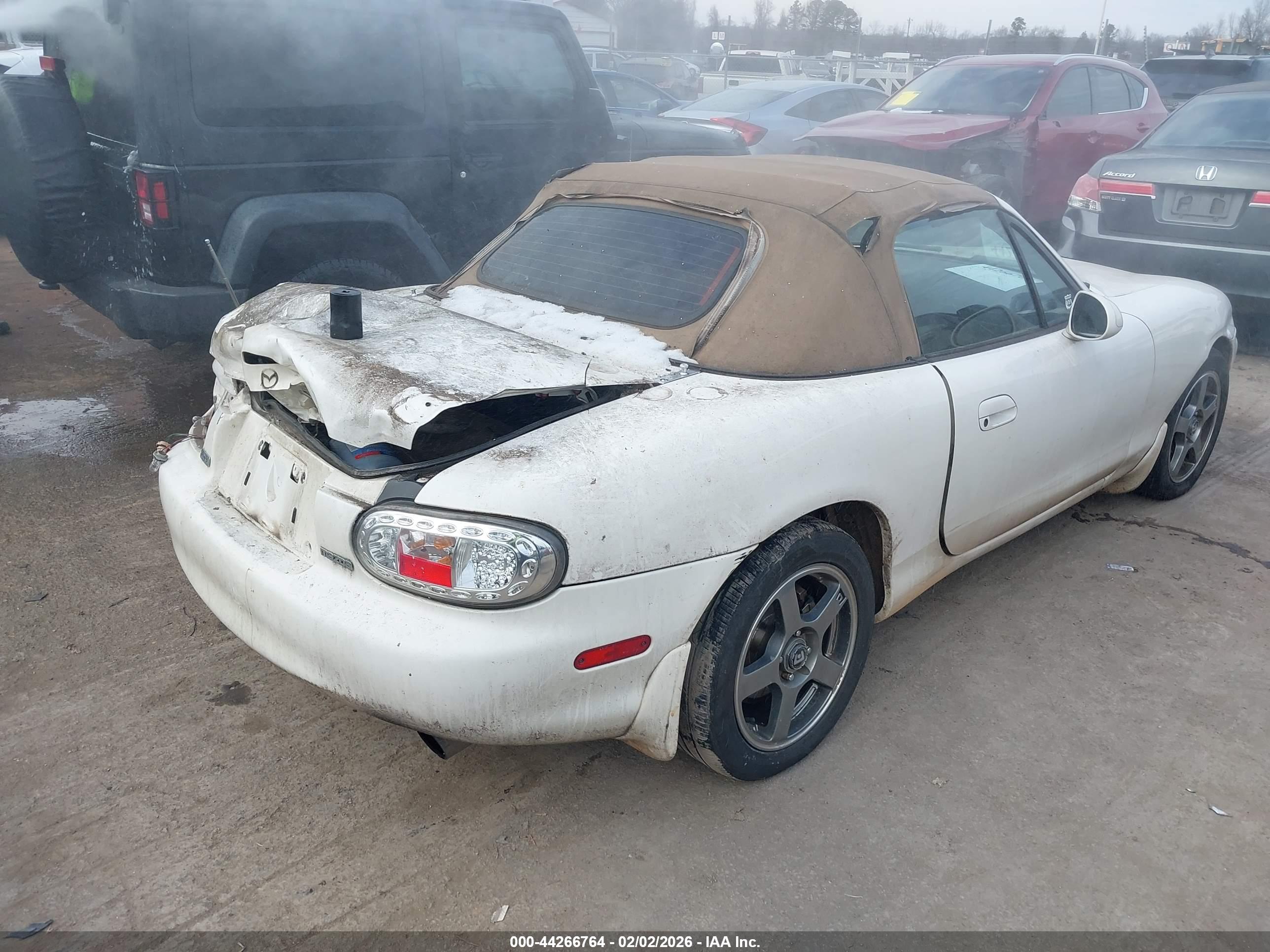 MAZDA MX-5 image 4