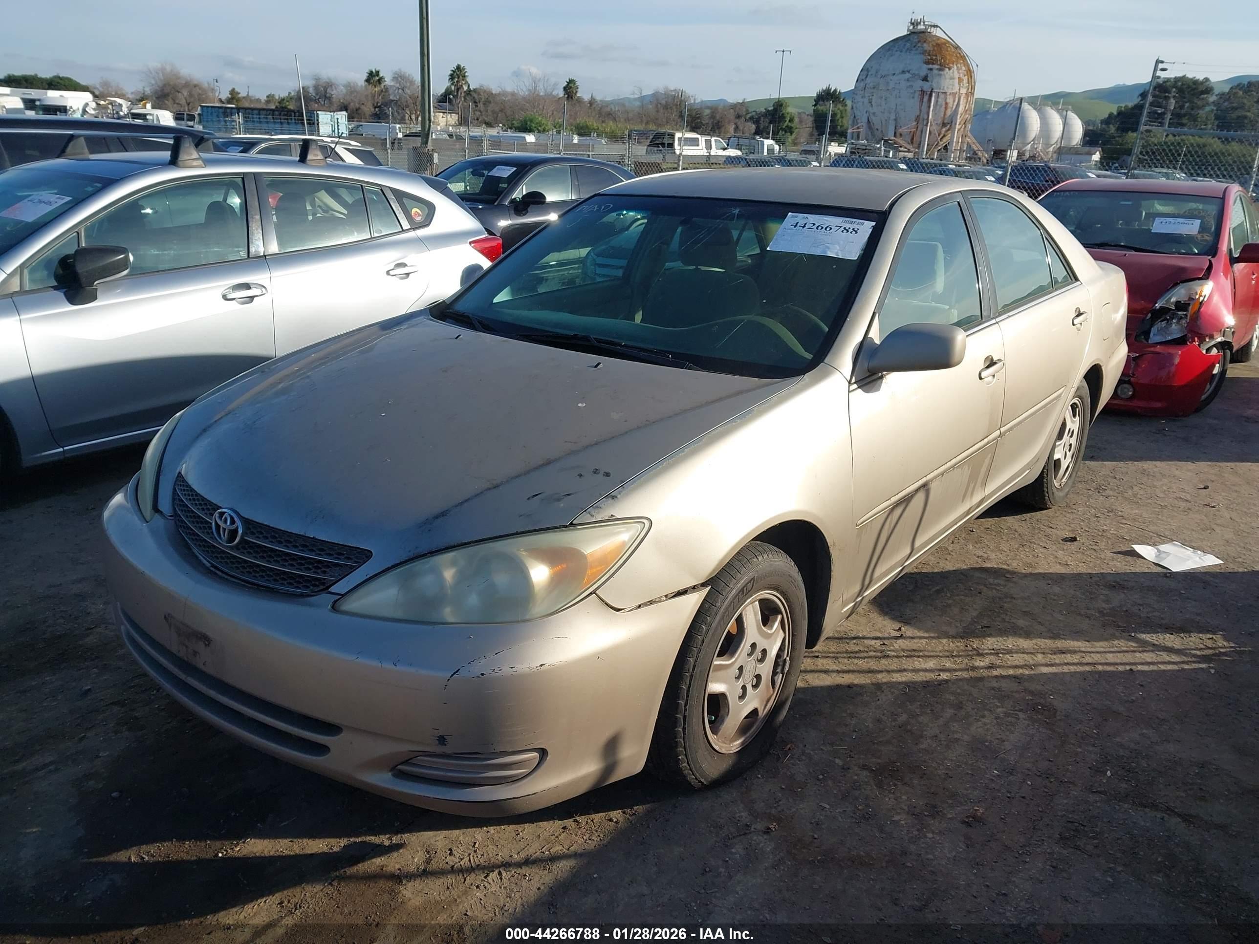 TOYOTA CAMRY image 6