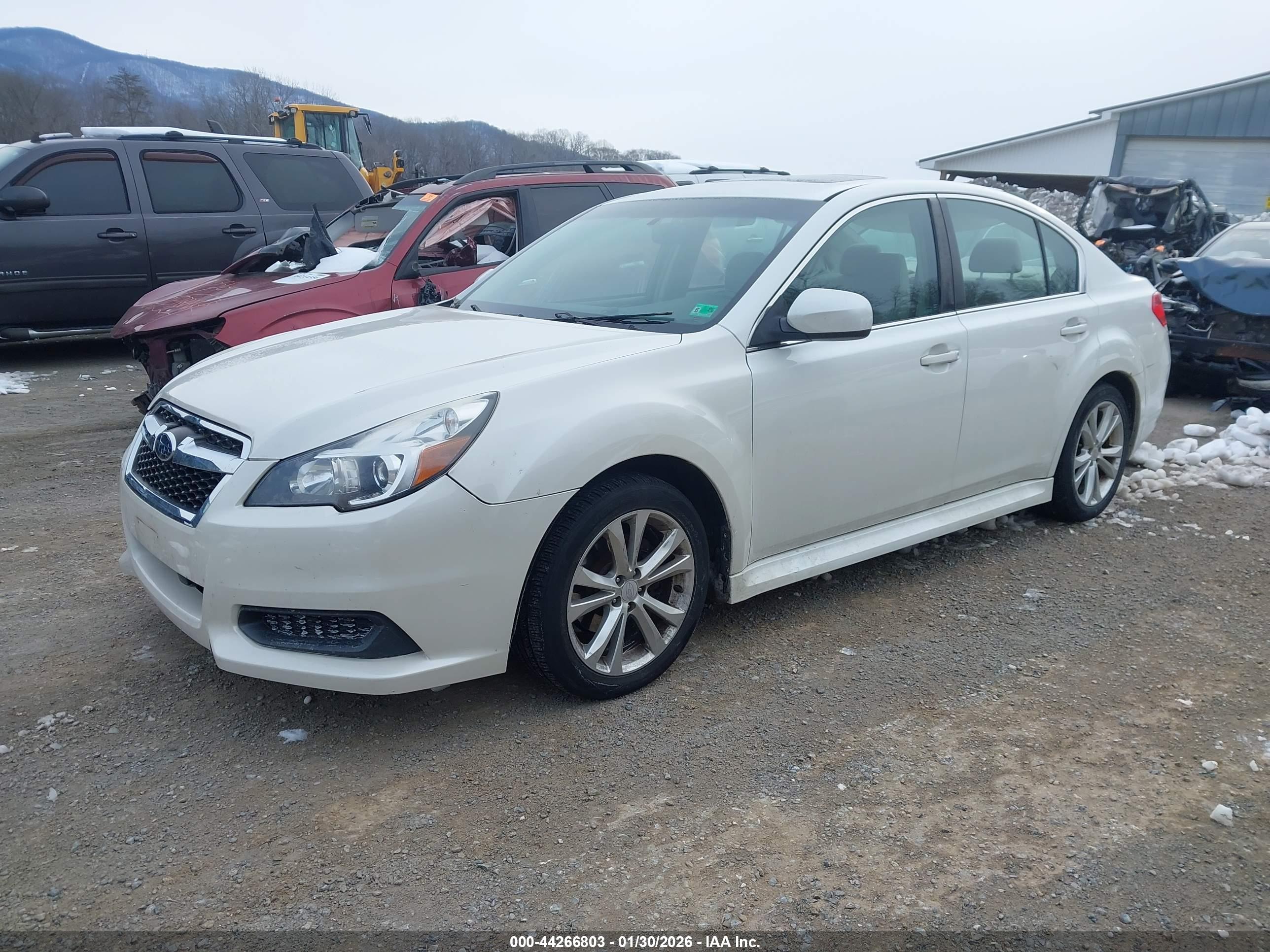 SUBARU LEGACY image 2