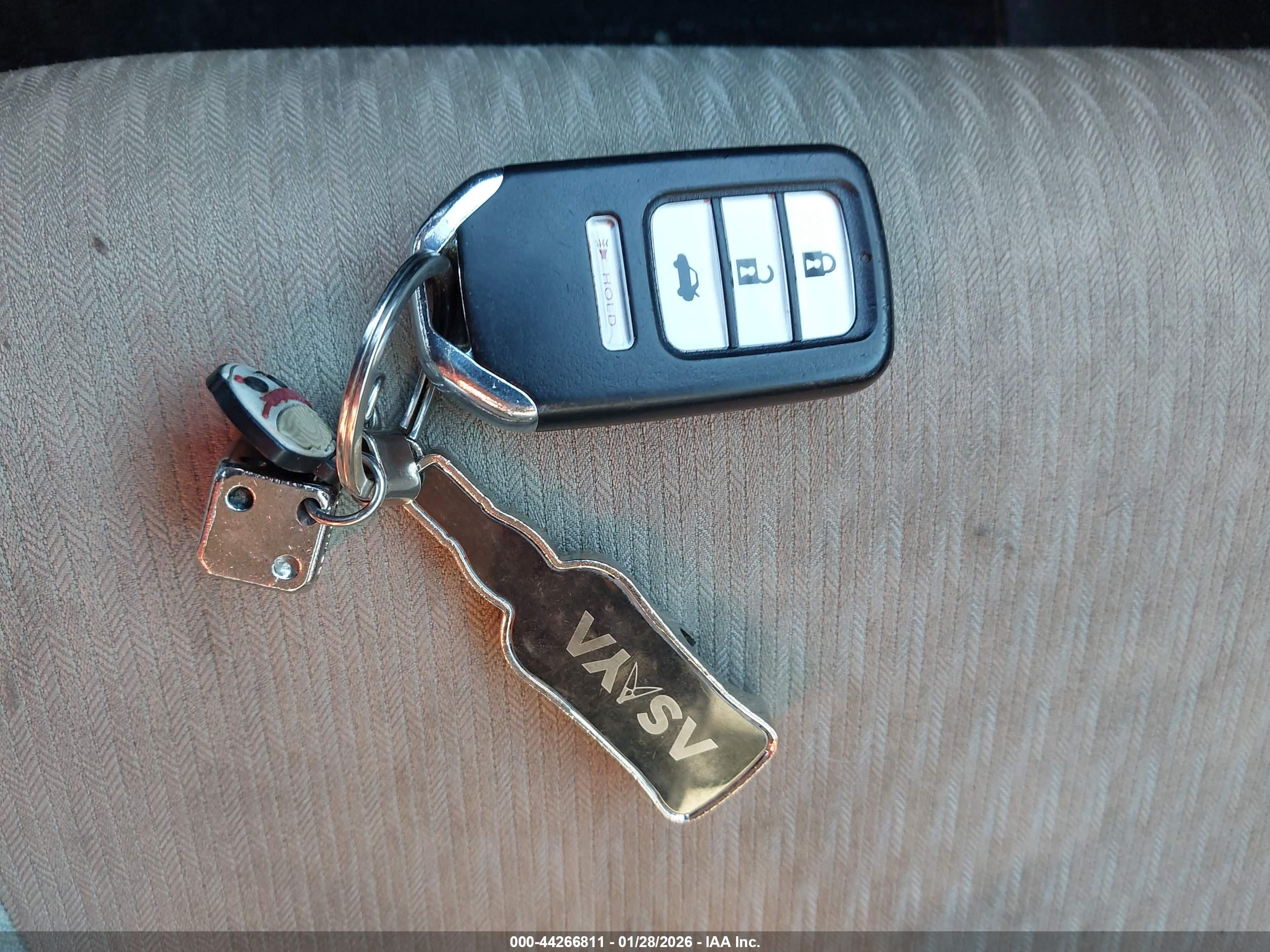 HONDA ACCORD image 11