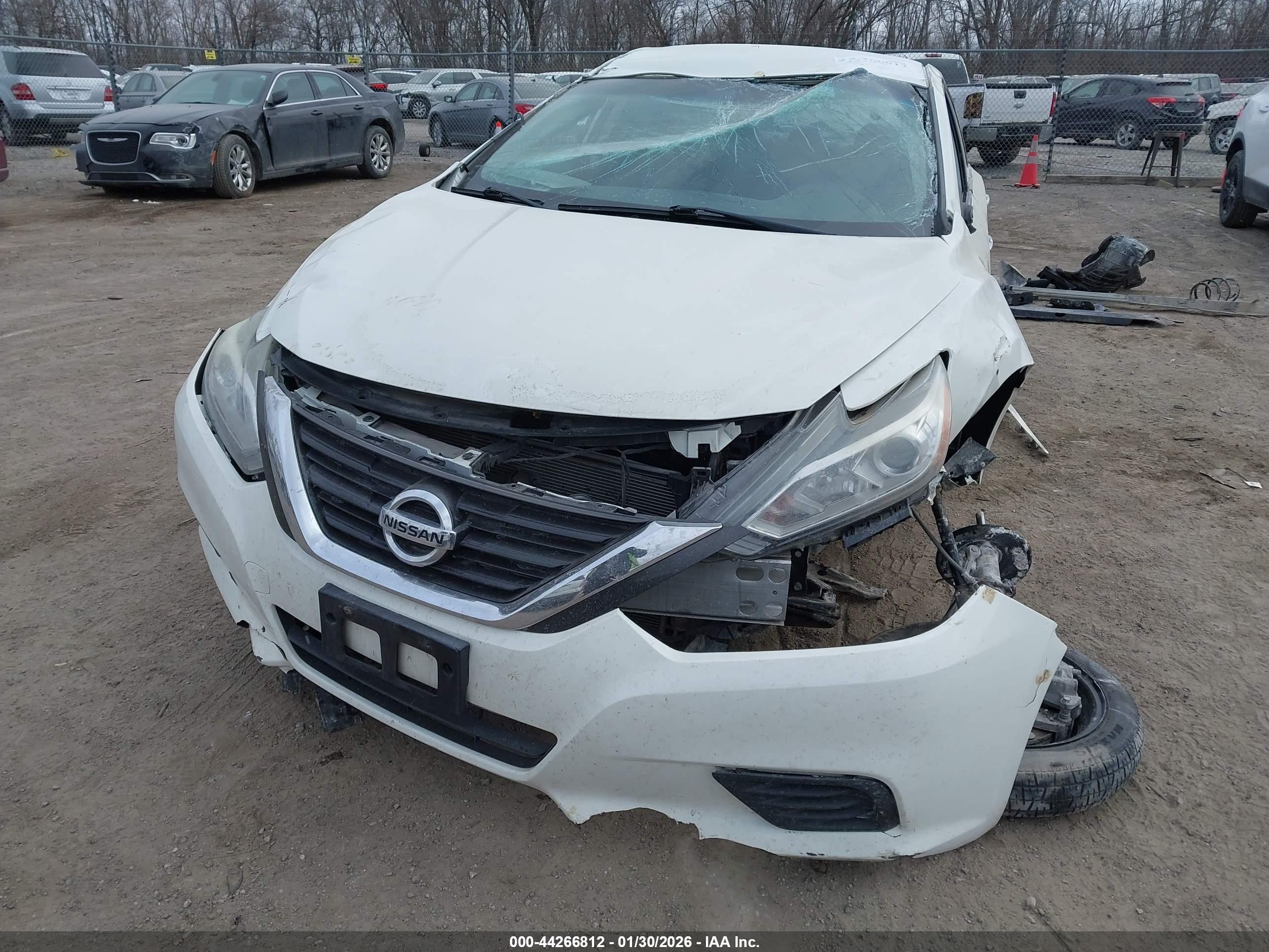 NISSAN ALTIMA image 6