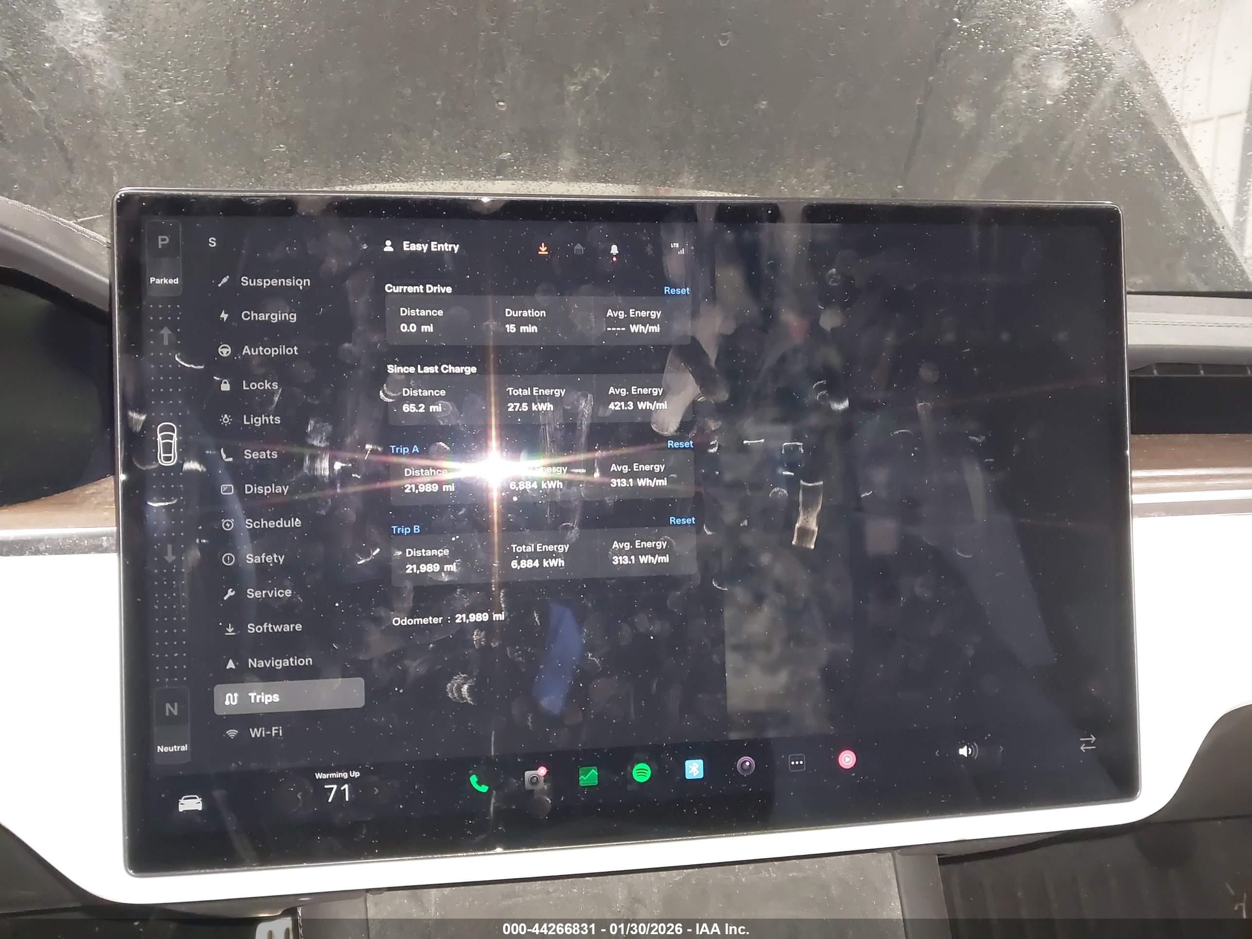 TESLA MODEL image 7