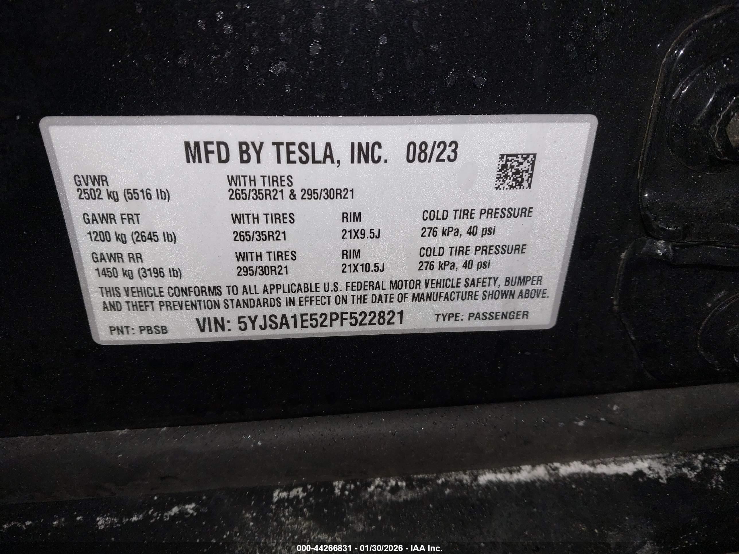 TESLA MODEL image 9